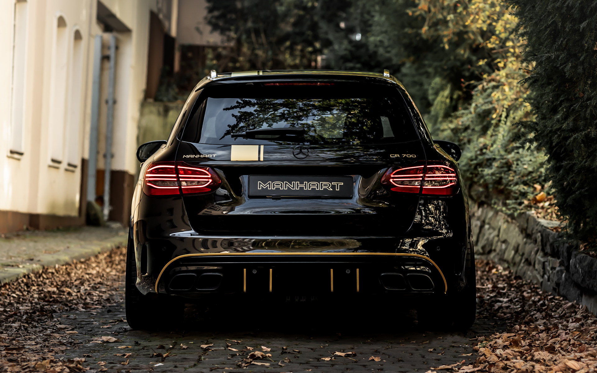 Manhart’s Mercedes-AMG C 63 S Estate Says Farewell To The V8 With 702 HP