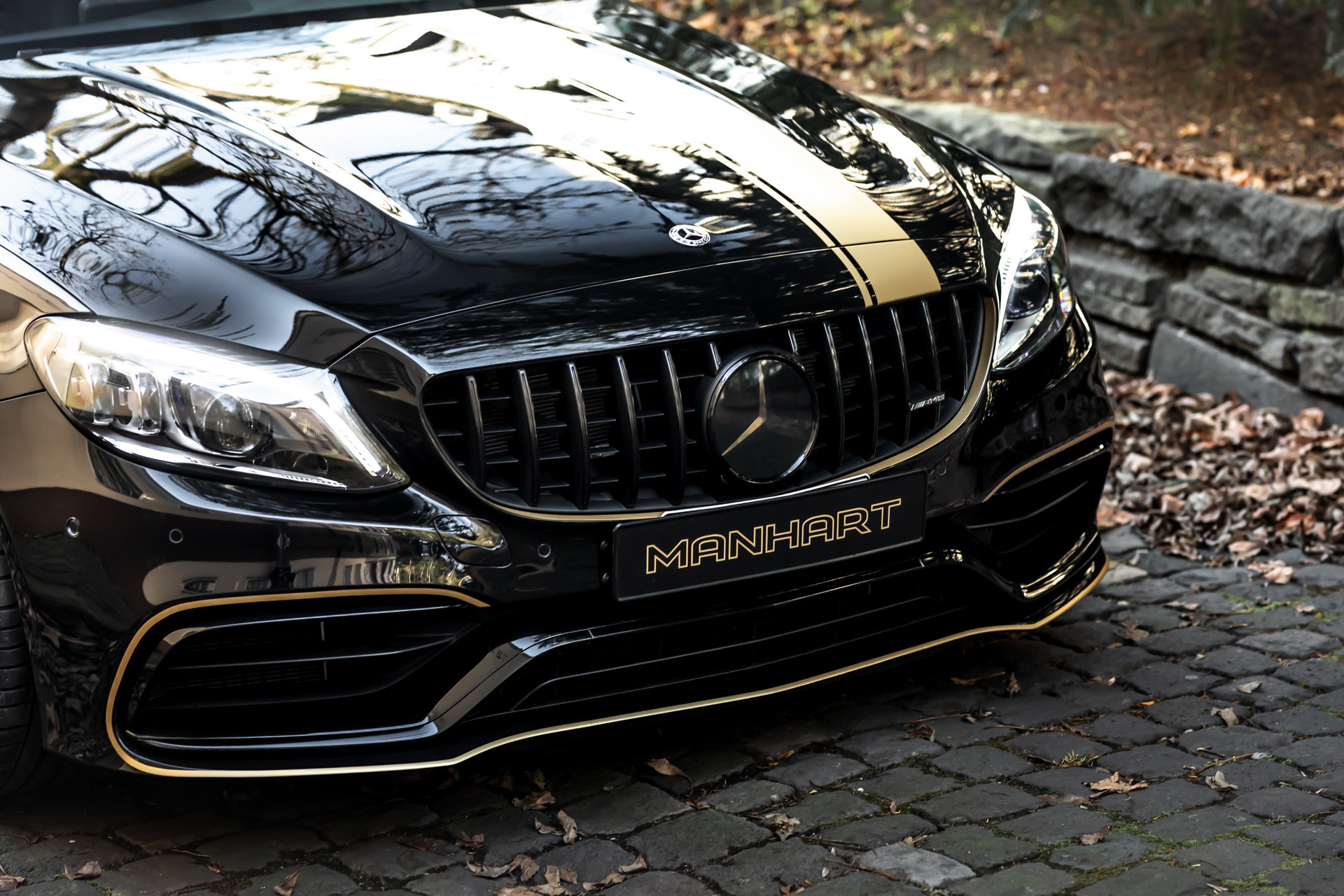 Manhart’s Mercedes-AMG C 63 S Estate Says Farewell To The V8 With 702 HP