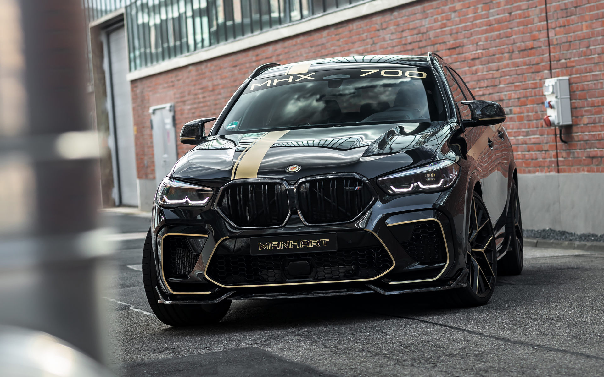 Manhart’s BMW X6-Based MHX6 700 Is All The SUV You Could Ever Need