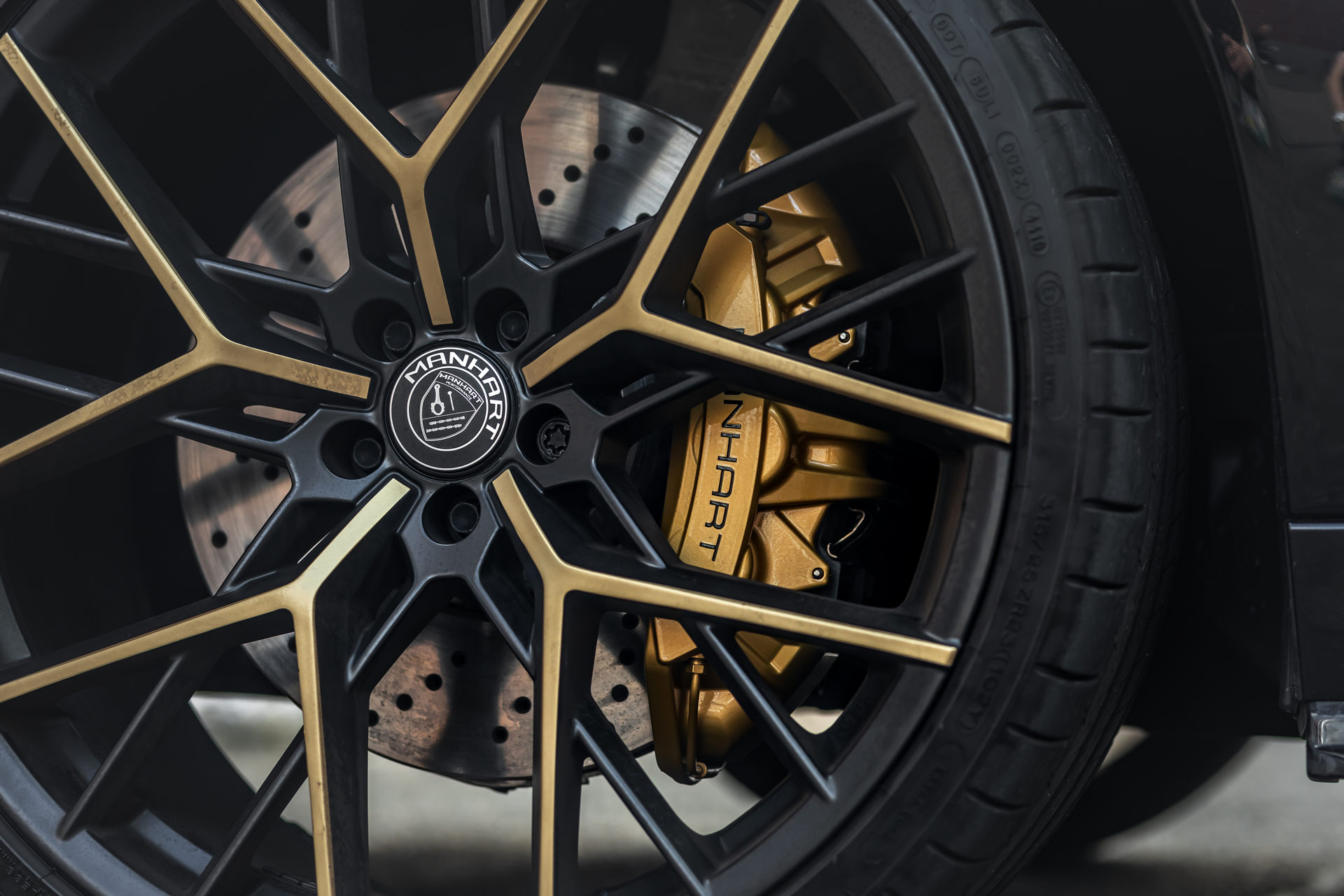 Manhart’s BMW X6-Based MHX6 700 Is All The SUV You Could Ever Need