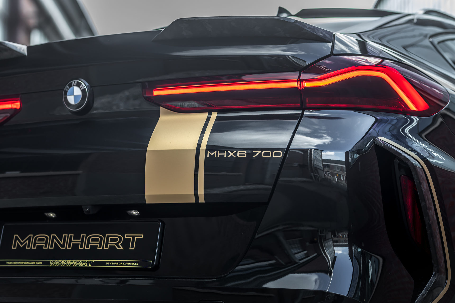 Manhart’s BMW X6-Based MHX6 700 Is All The SUV You Could Ever Need