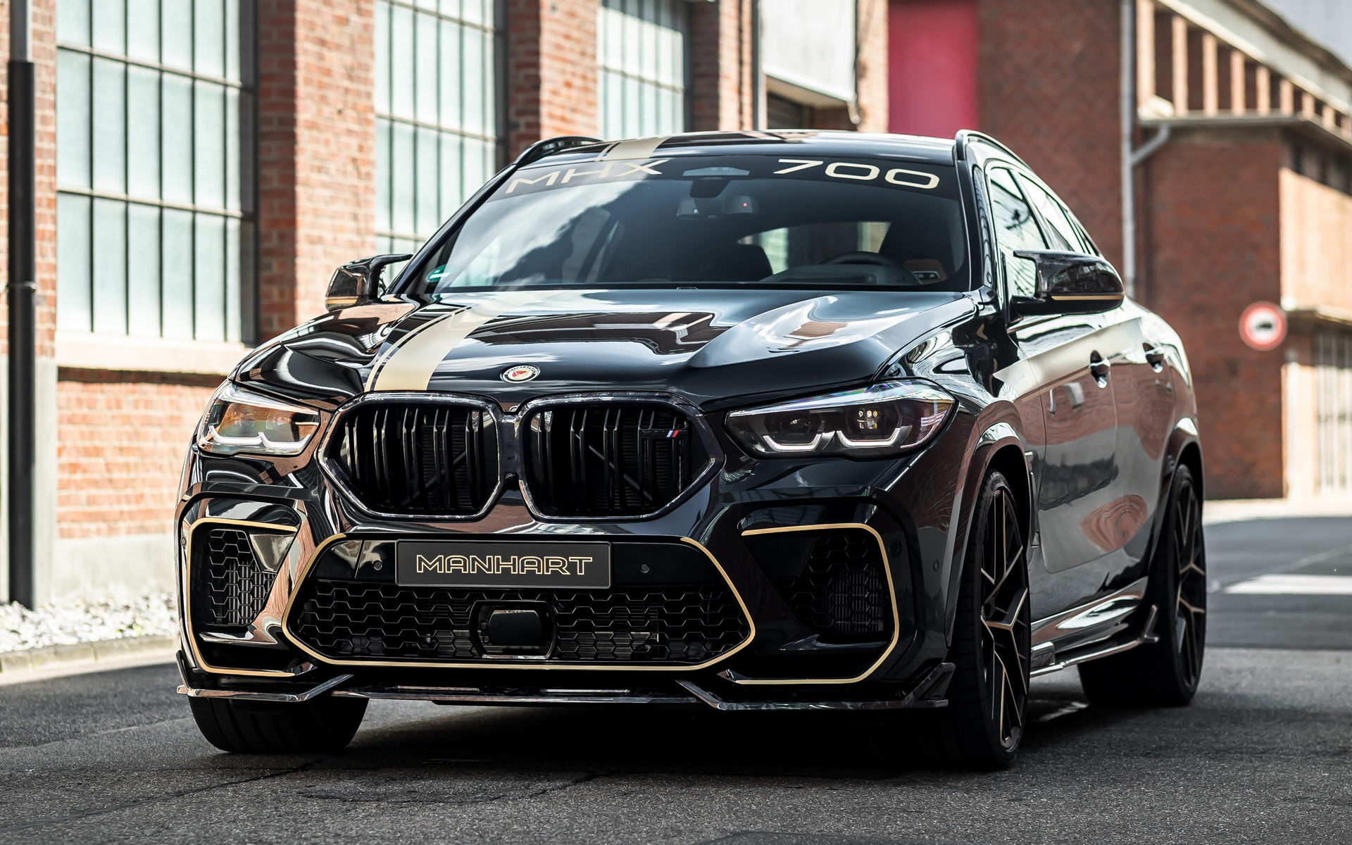 Manhart’s BMW X6-Based MHX6 700 Is All The SUV You Could Ever Need