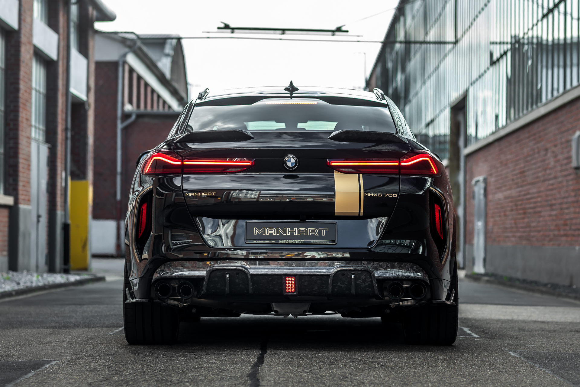 Manhart’s BMW X6-Based MHX6 700 Is All The SUV You Could Ever Need