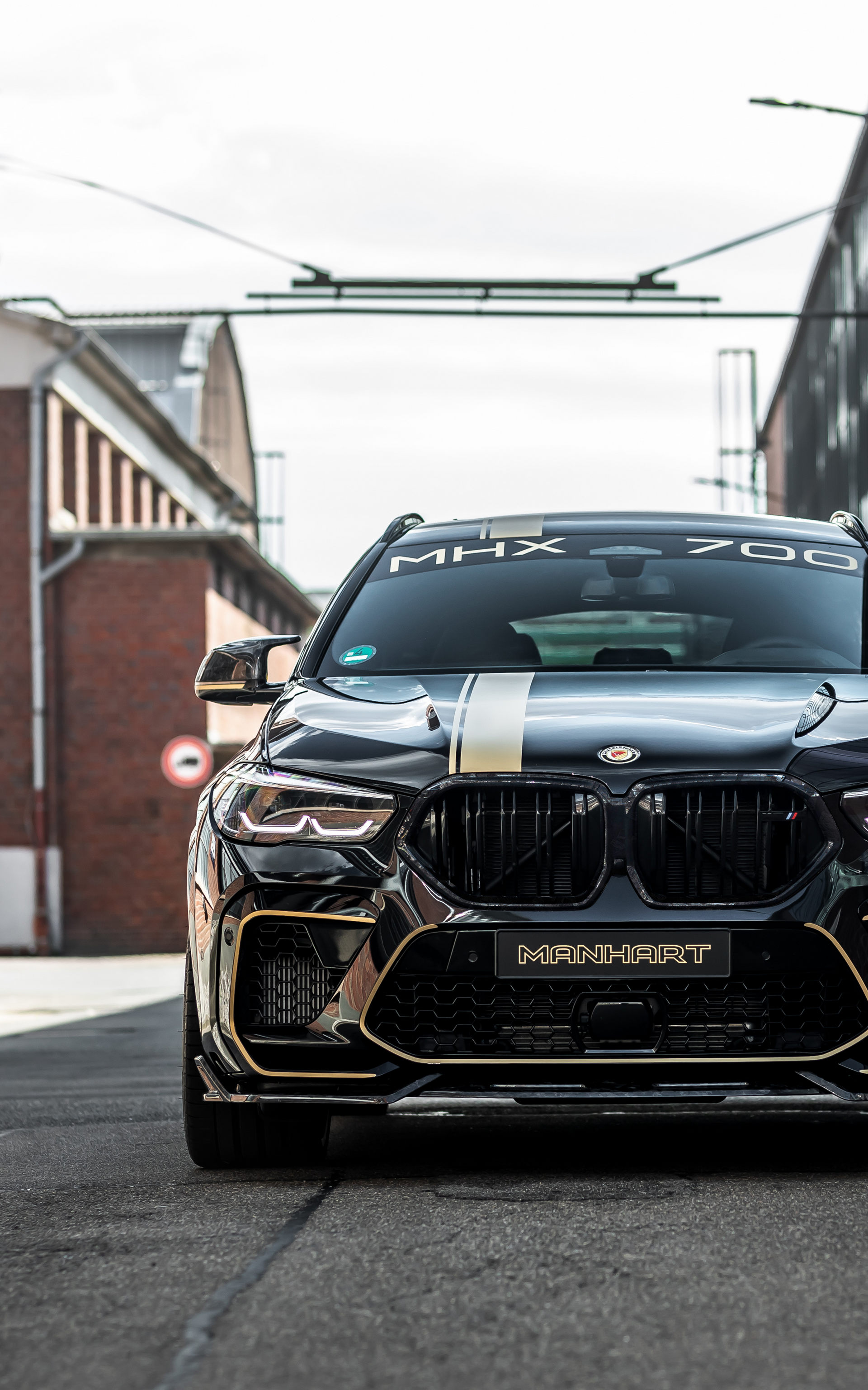 Manhart’s BMW X6-Based MHX6 700 Is All The SUV You Could Ever Need