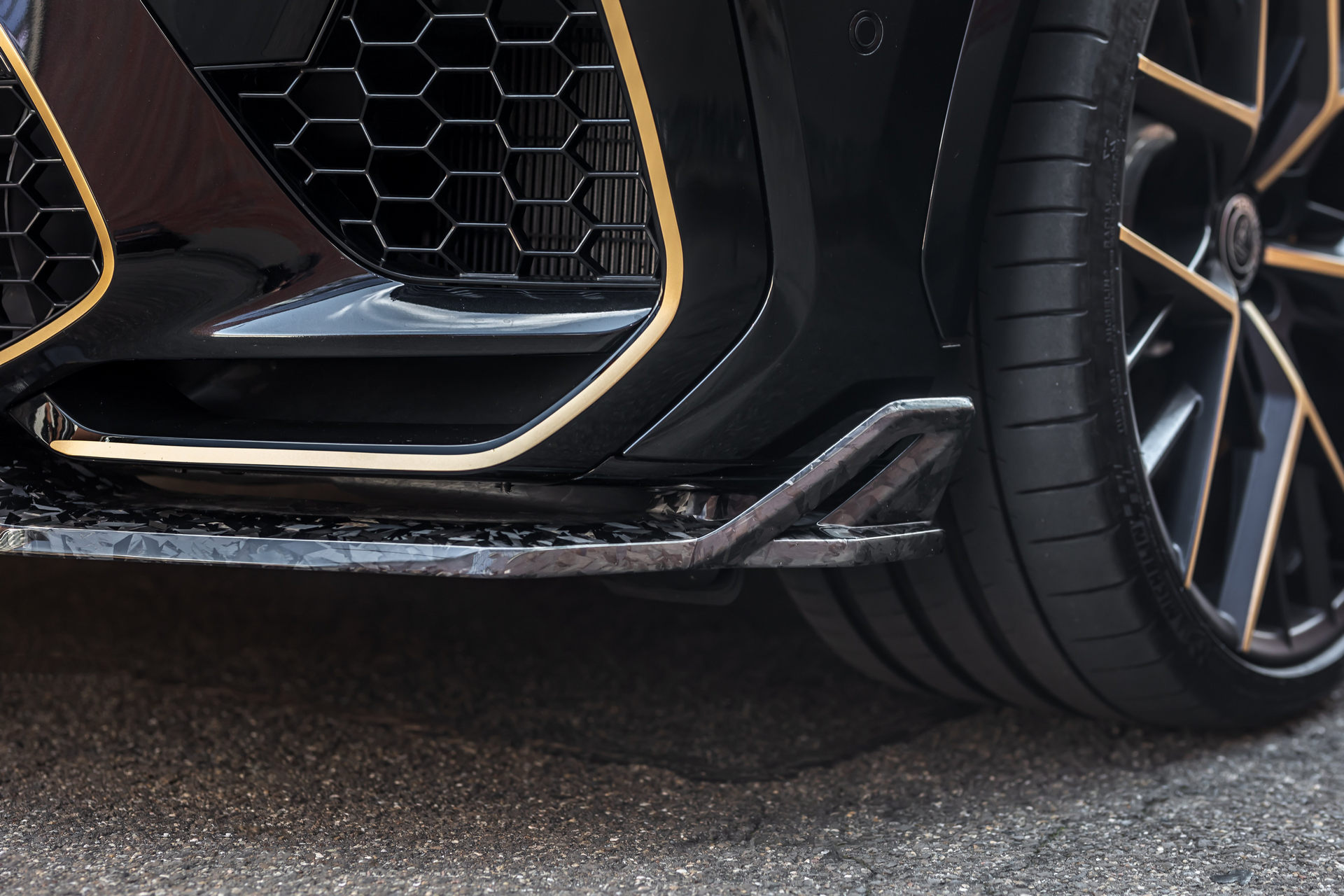 Manhart’s BMW X6-Based MHX6 700 Is All The SUV You Could Ever Need