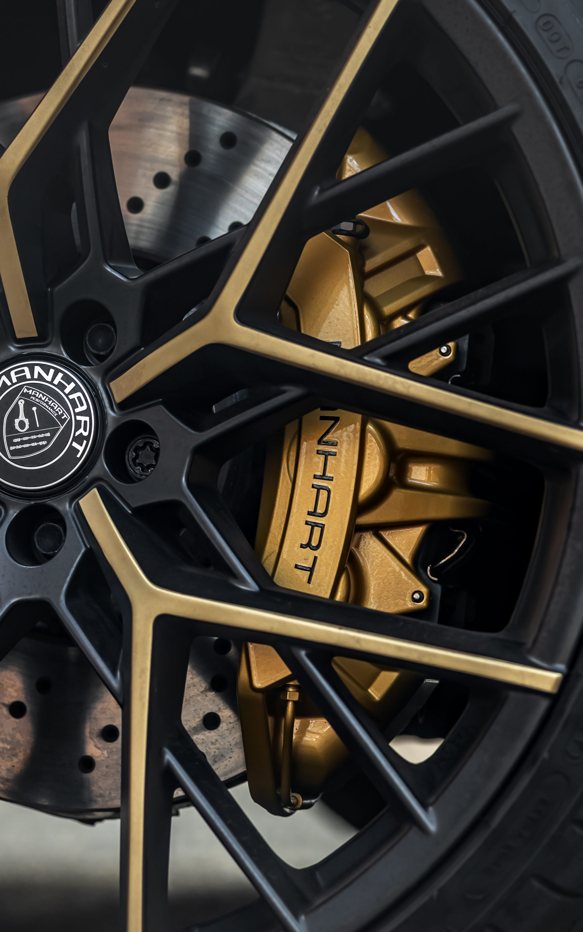 Manhart’s BMW X6-Based MHX6 700 Is All The SUV You Could Ever Need