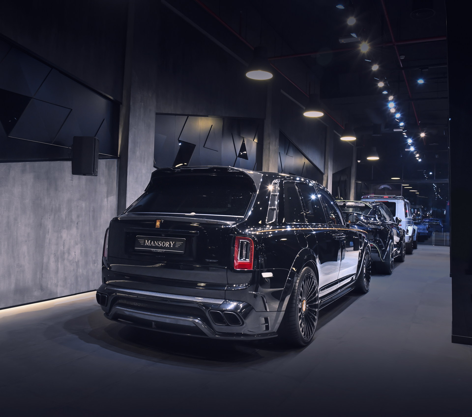 Mansory Creates Special Rolls-Royce Cullinan, Lamborghini Urus, Mercedes G-Class For The UAE