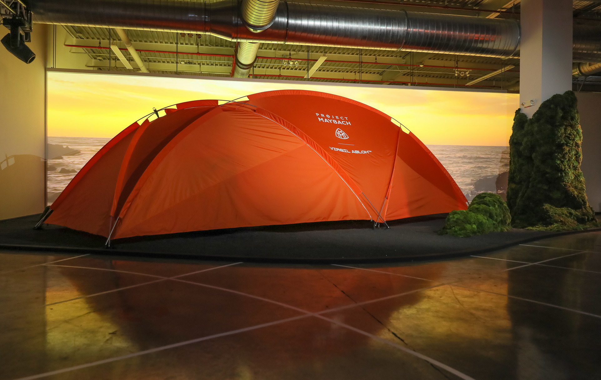 Project Maybach x Virgil Abloh Concept Is A Strange Off-Road Coupe With An External Roll Cage