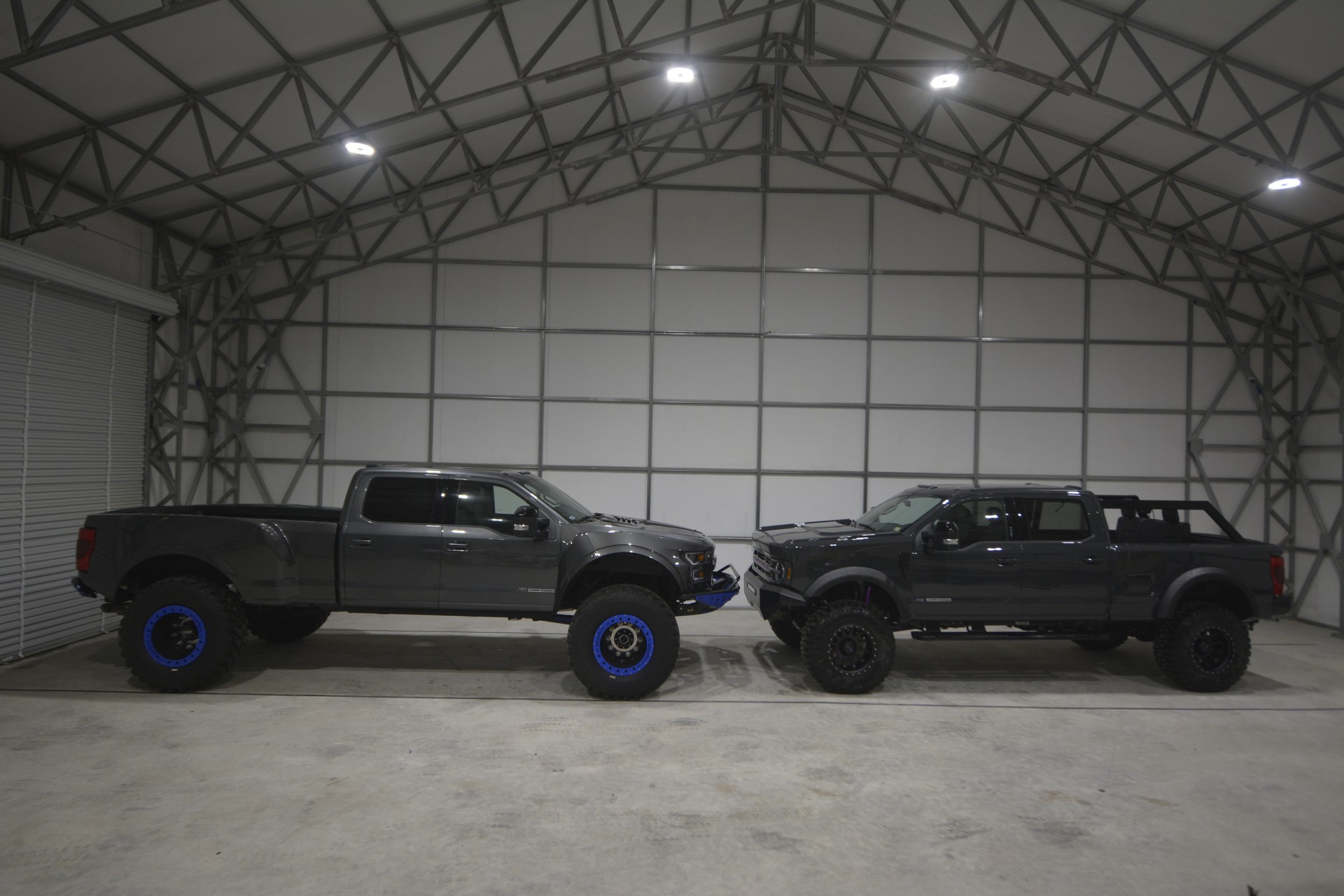 MegaRexx’s MegaBronc Is A 7-Seat Ford F-250 Cosplaying As A Bronco