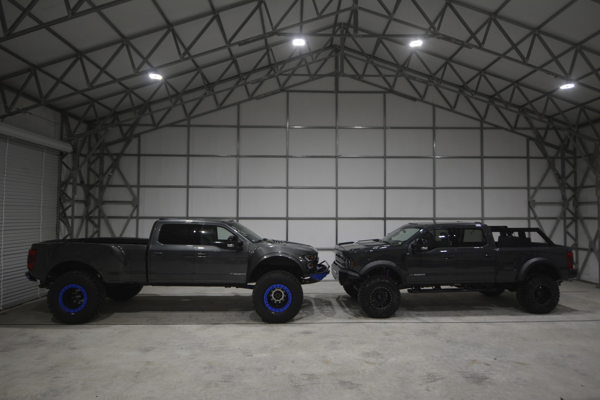 MegaRexx’s MegaBronc Is A 7-Seat Ford F-250 Cosplaying As A Bronco