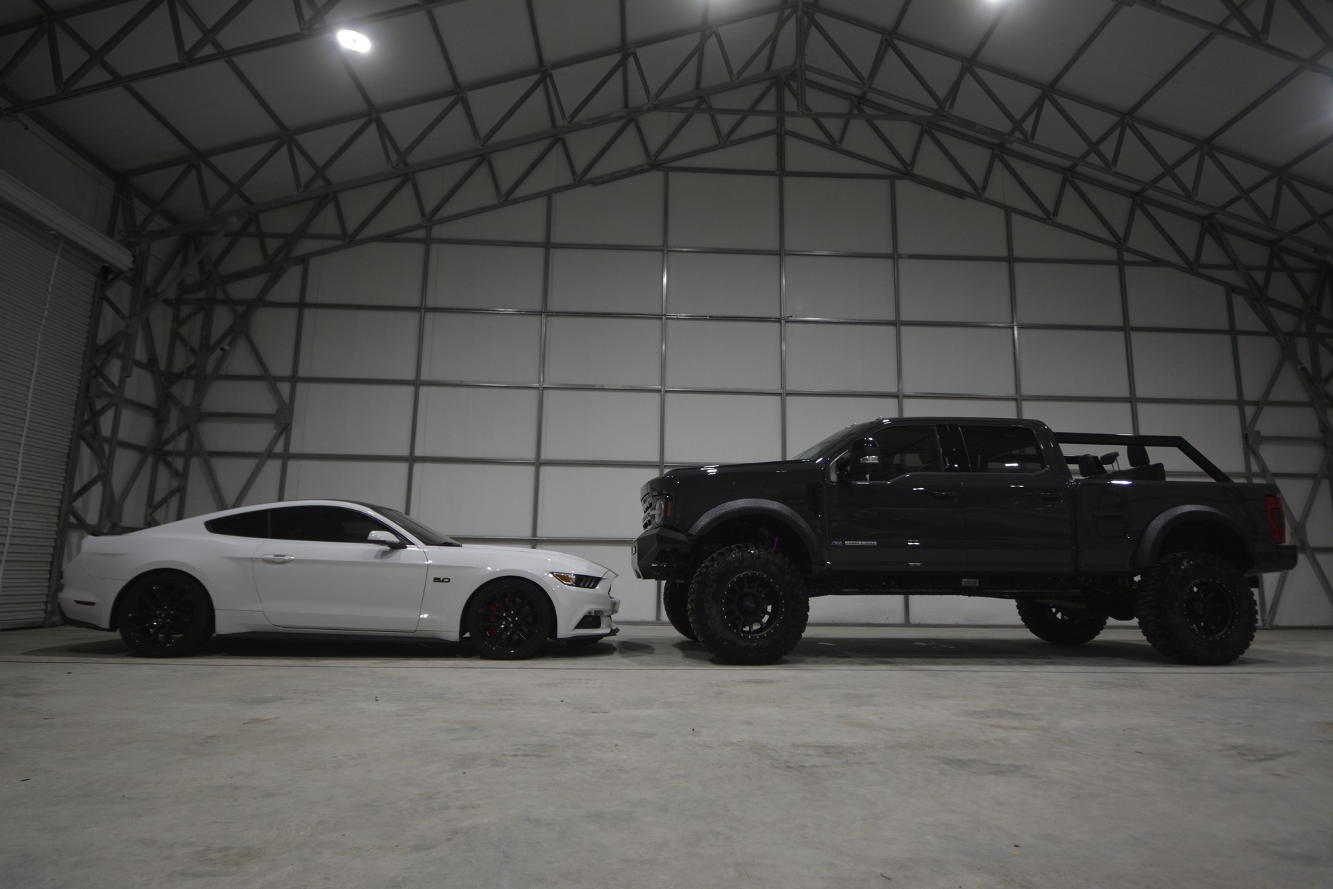 MegaRexx’s MegaBronc Is A 7-Seat Ford F-250 Cosplaying As A Bronco