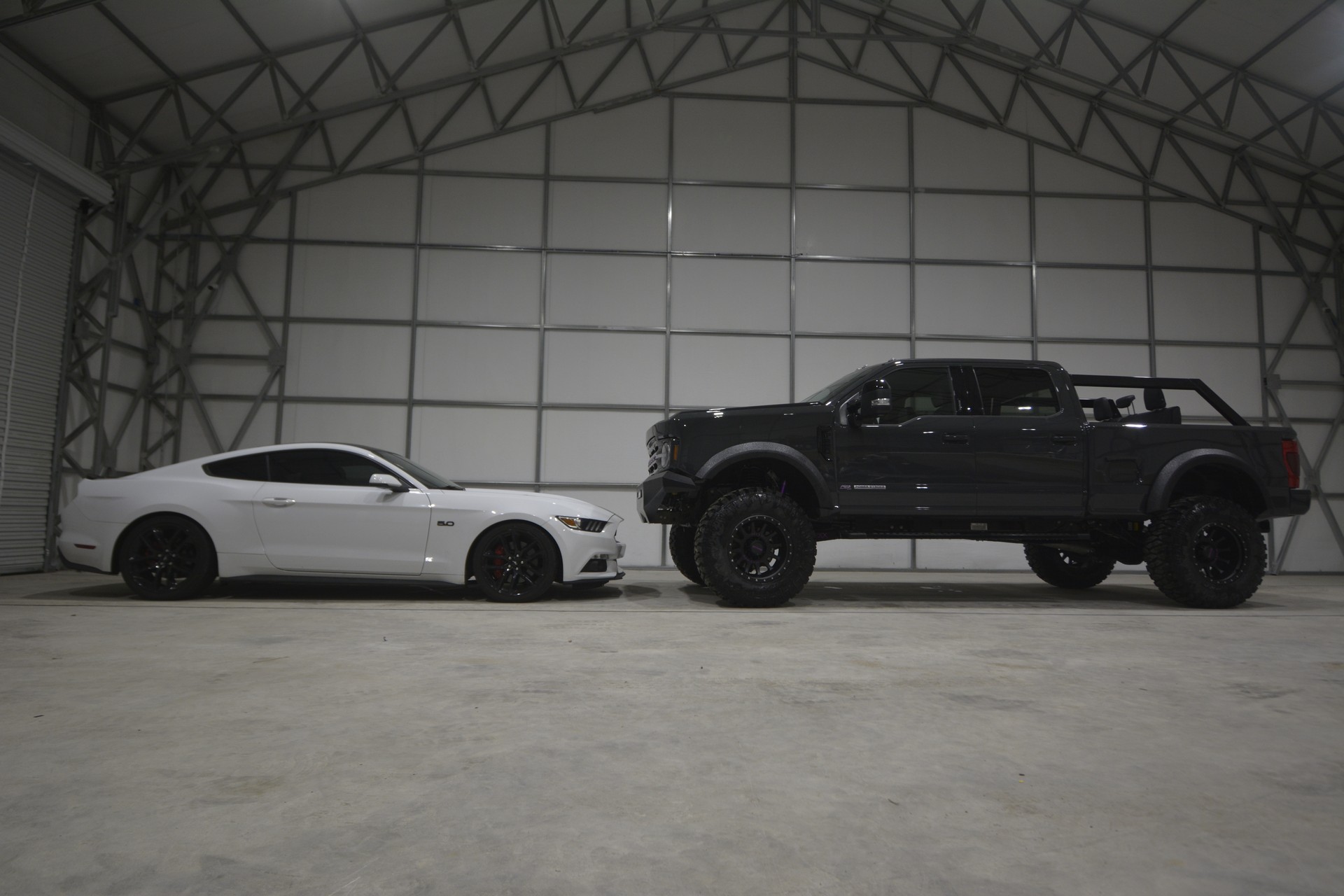 MegaRexx’s MegaBronc Is A 7-Seat Ford F-250 Cosplaying As A Bronco