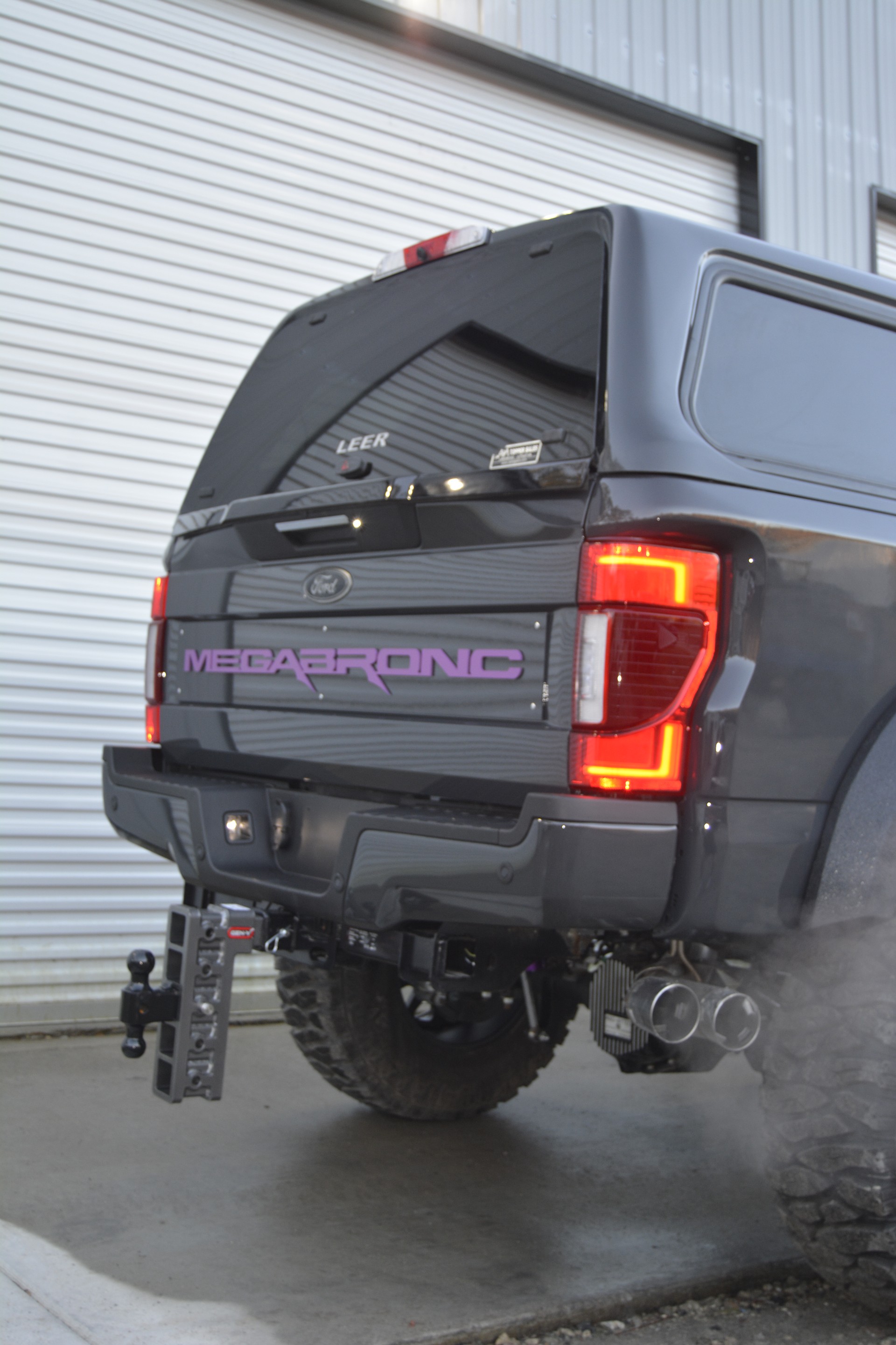 MegaRexx’s MegaBronc Is A 7-Seat Ford F-250 Cosplaying As A Bronco