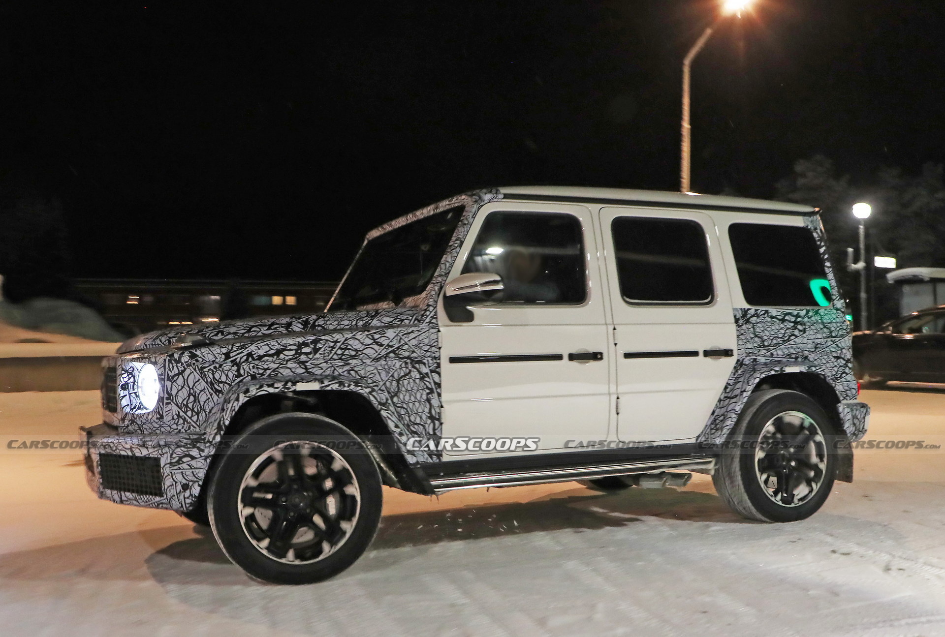 Mercedes-AMG G63 Facelift Spied Testing Hiding Non-Traceable Updates