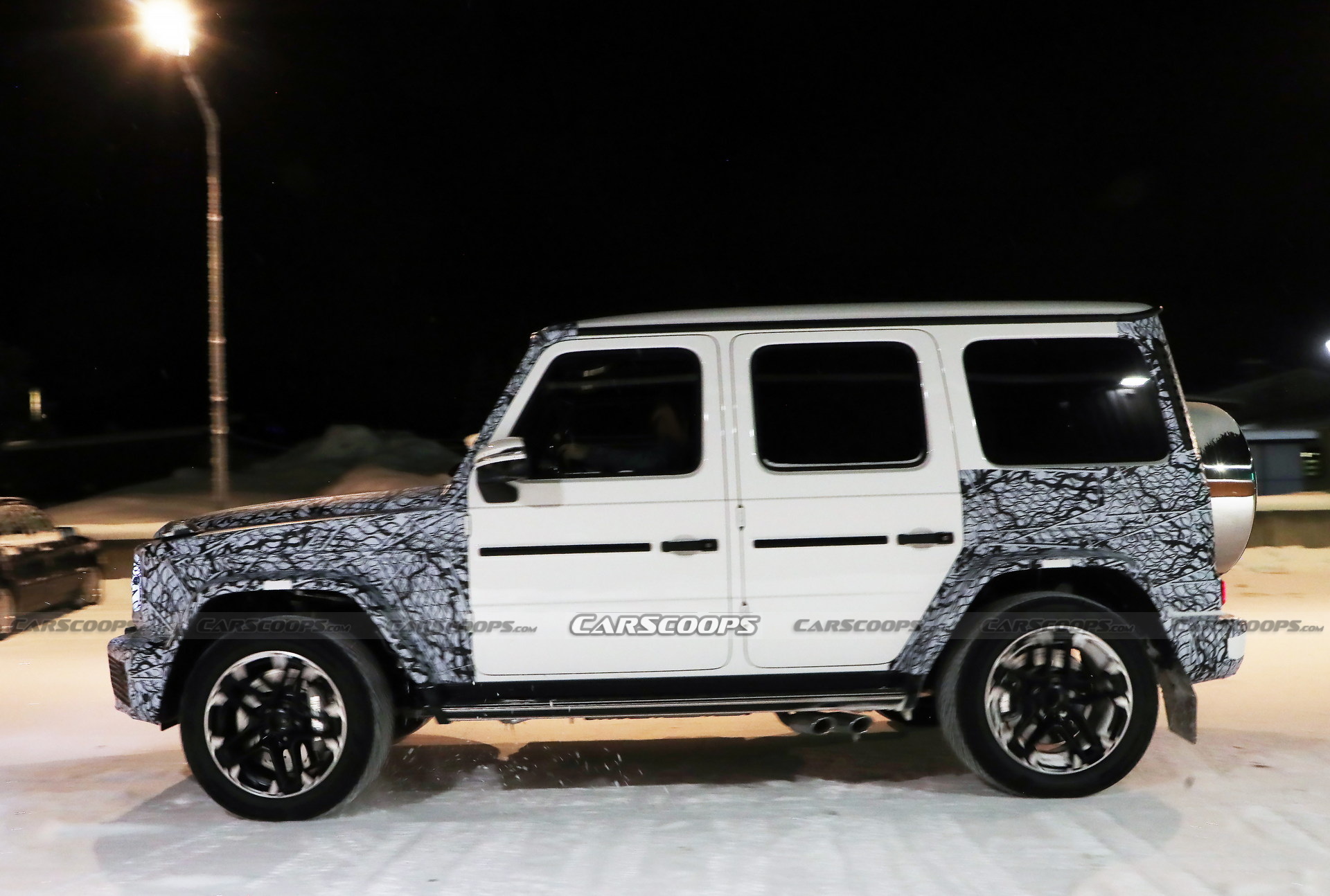 Mercedes-AMG G63 Facelift Spied Testing Hiding Non-Traceable Updates