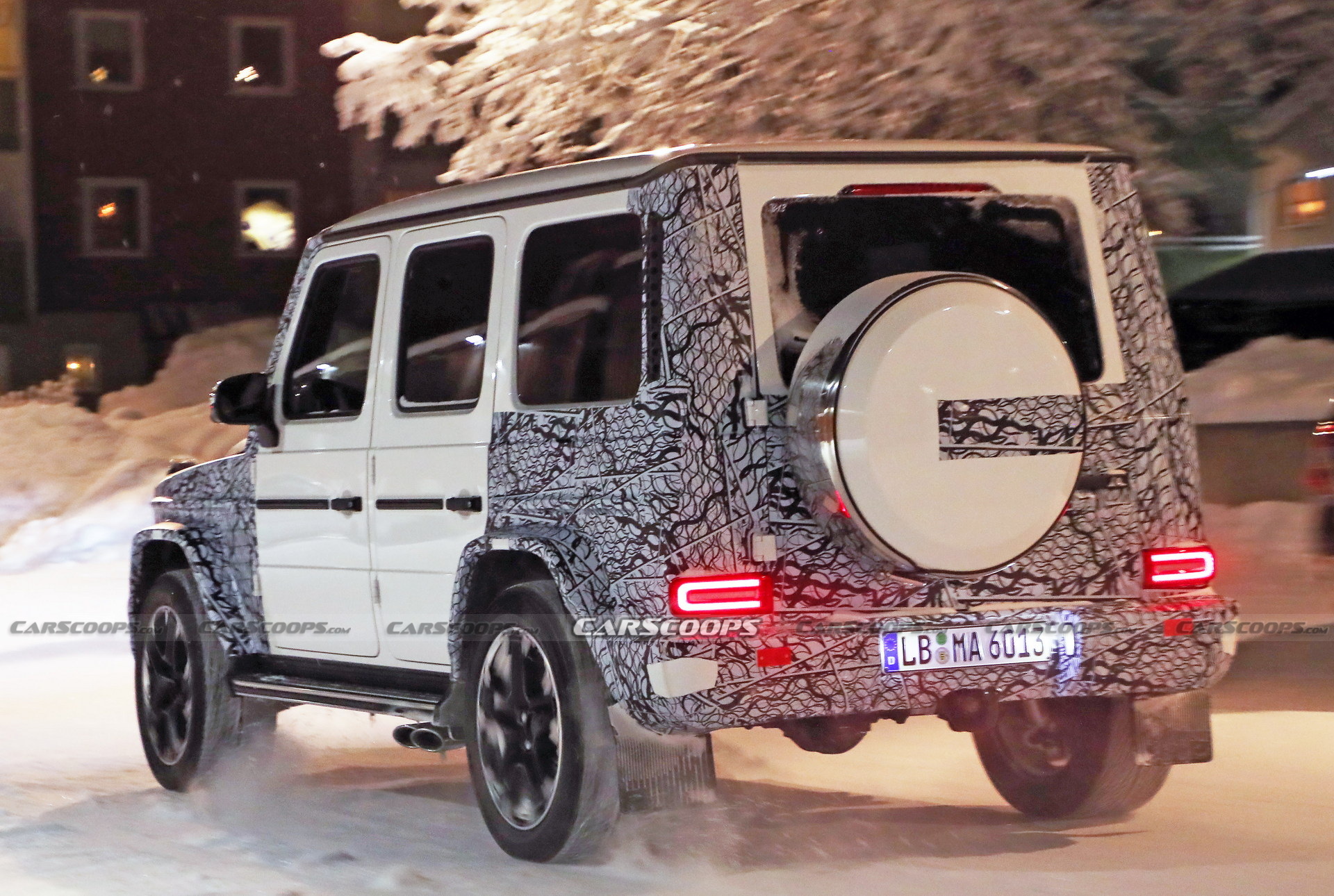 Mercedes-AMG G63 Facelift Spied Testing Hiding Non-Traceable Updates