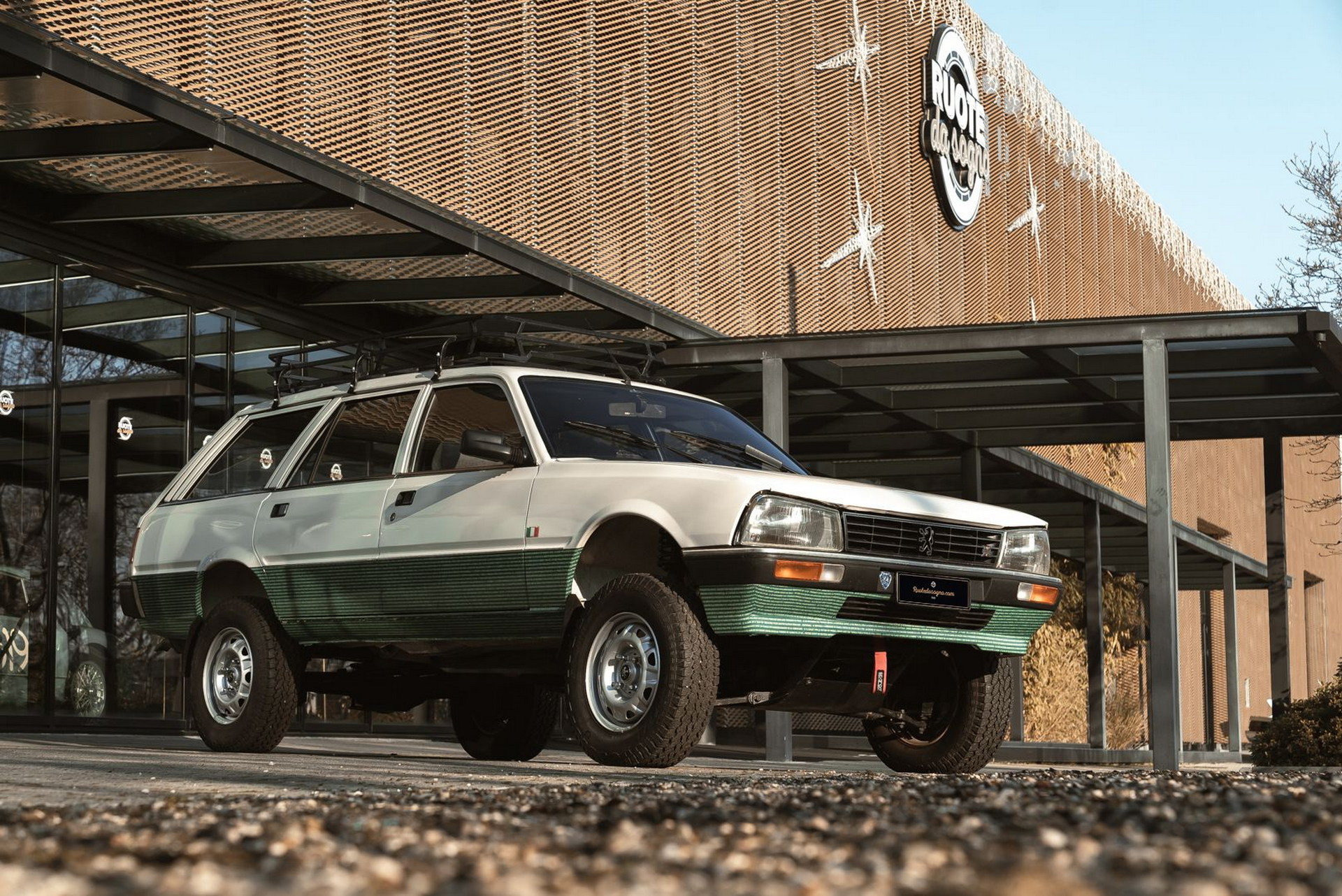 At €59,000, Can This 1985 Peugeot 505 Break 4×4 Dangel Lift Your Spirits Up?
