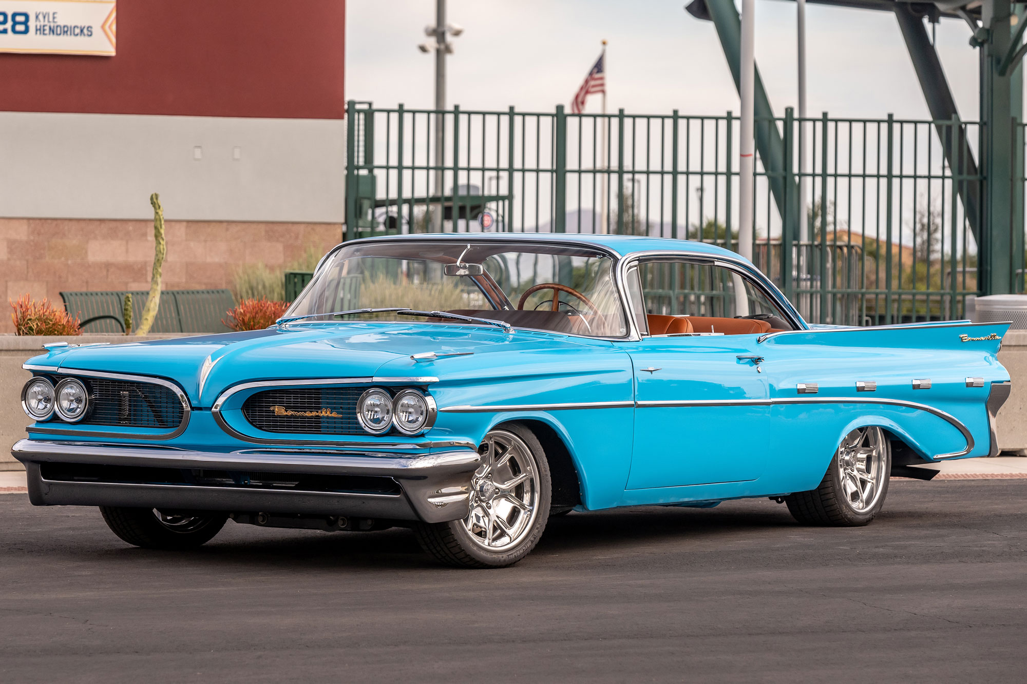 This 1959 Pontiac Bonneville Restomod Is Painted In Porsche’s Riviera Blue