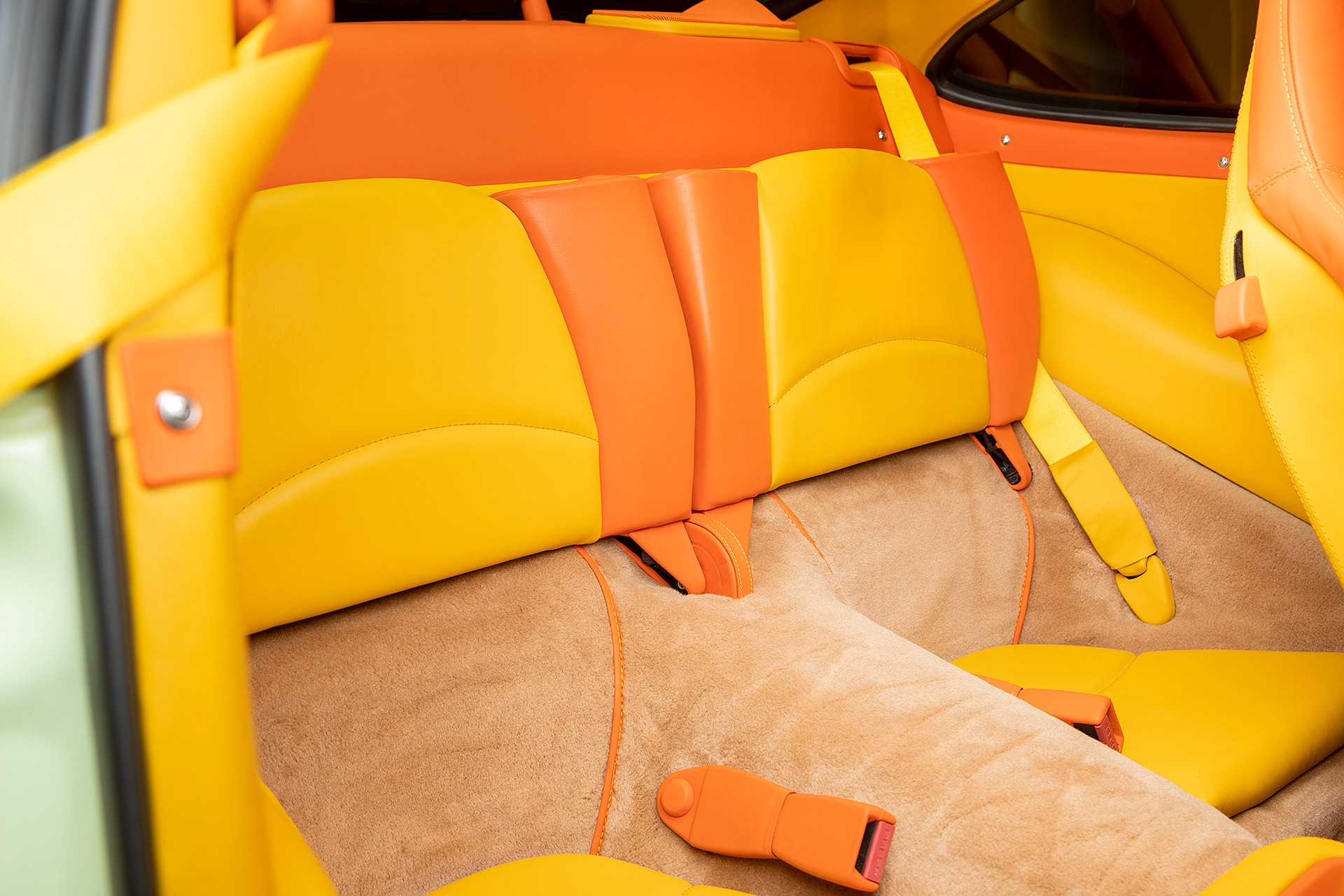 This One-Off 911 Turbo S Might Be Porsche’s Most Jaw-Dropping 993