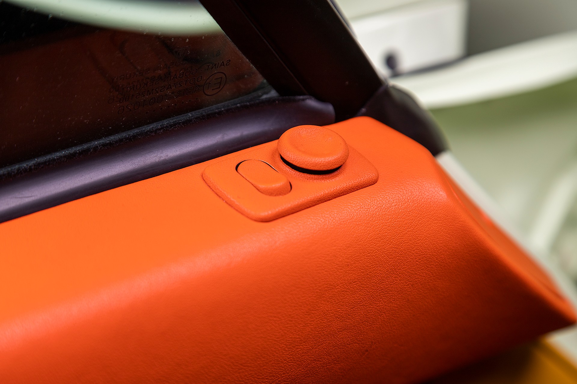 This One-Off 911 Turbo S Might Be Porsche’s Most Jaw-Dropping 993