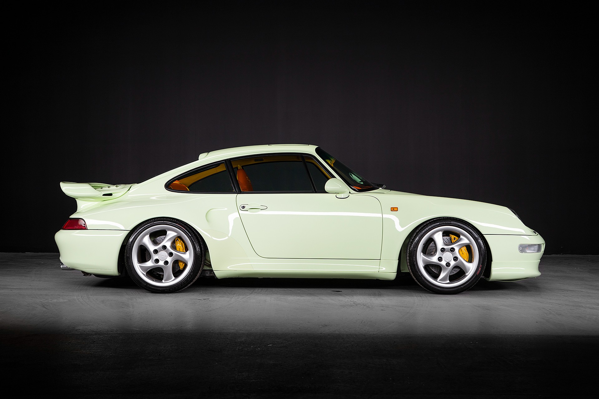 This One-Off 911 Turbo S Might Be Porsche’s Most Jaw-Dropping 993
