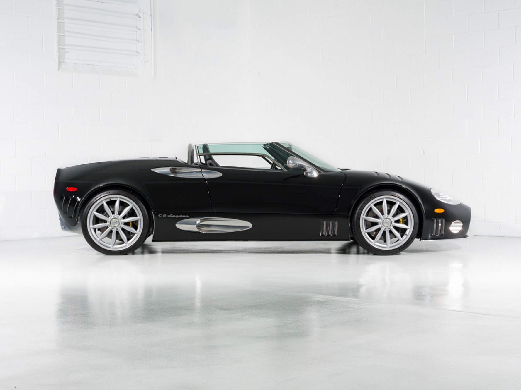 Pristine 2006 Spyker C8 Spyder Is Not Your Run-Of-The-Mill Supercar