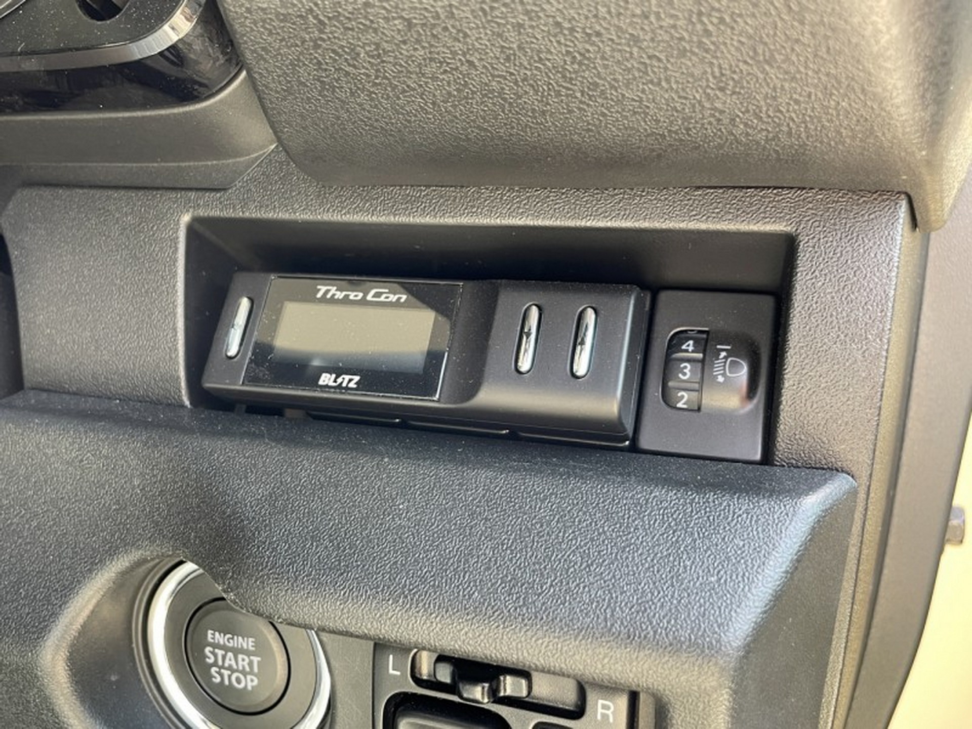 You Could Buy This Retro-Flavored Suzuki Jimny For $21K In Japan