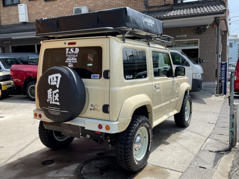 You Could Buy This Retro-Flavored Suzuki Jimny For $21K In Japan