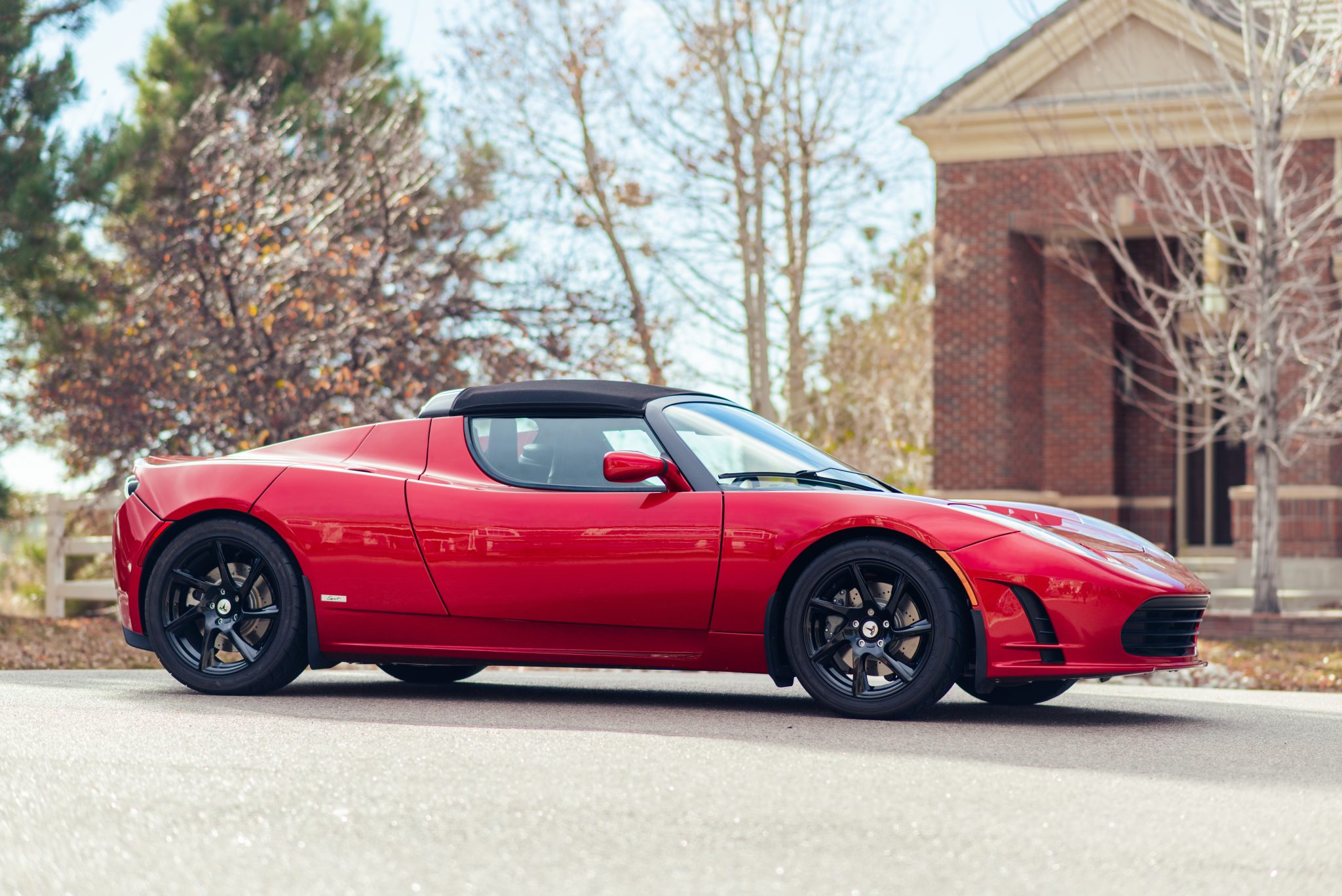How Much Would You Pay For This Low-Mileage 2011 Tesla Roadster?