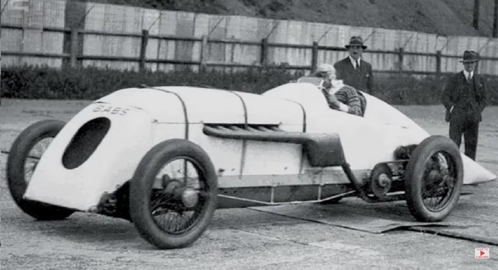 How An Underfunded Engineer Became The First Person To Drive At More Than 170 MPH In 1926