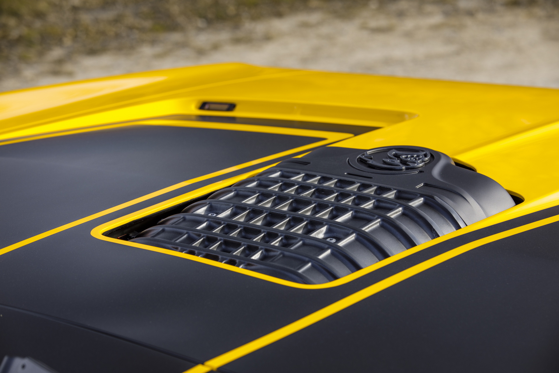 Ringbrothers’ Restomod 1969 Dodge Charger CAPTIV Is One Helluva Cat