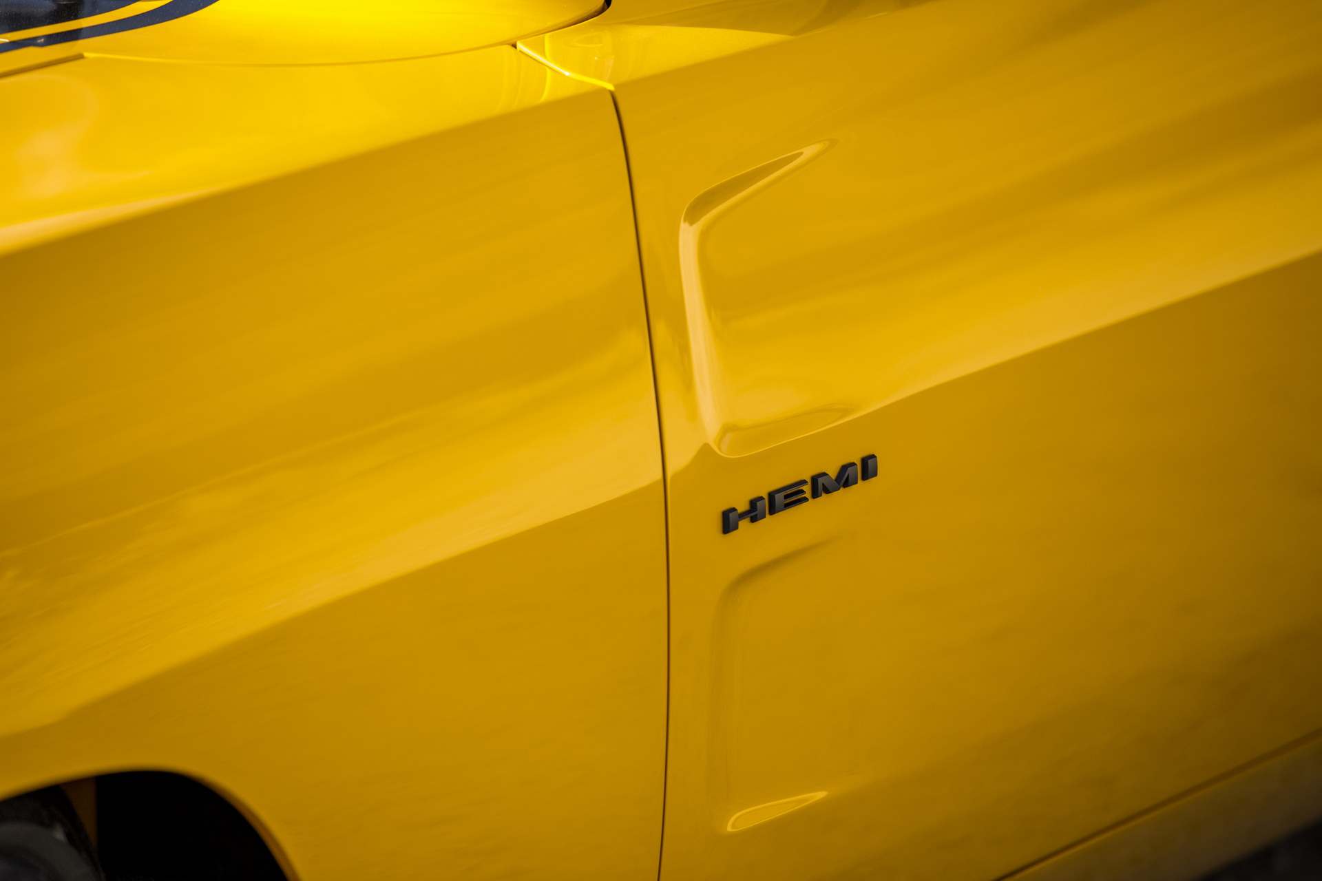 Ringbrothers’ Restomod 1969 Dodge Charger CAPTIV Is One Helluva Cat