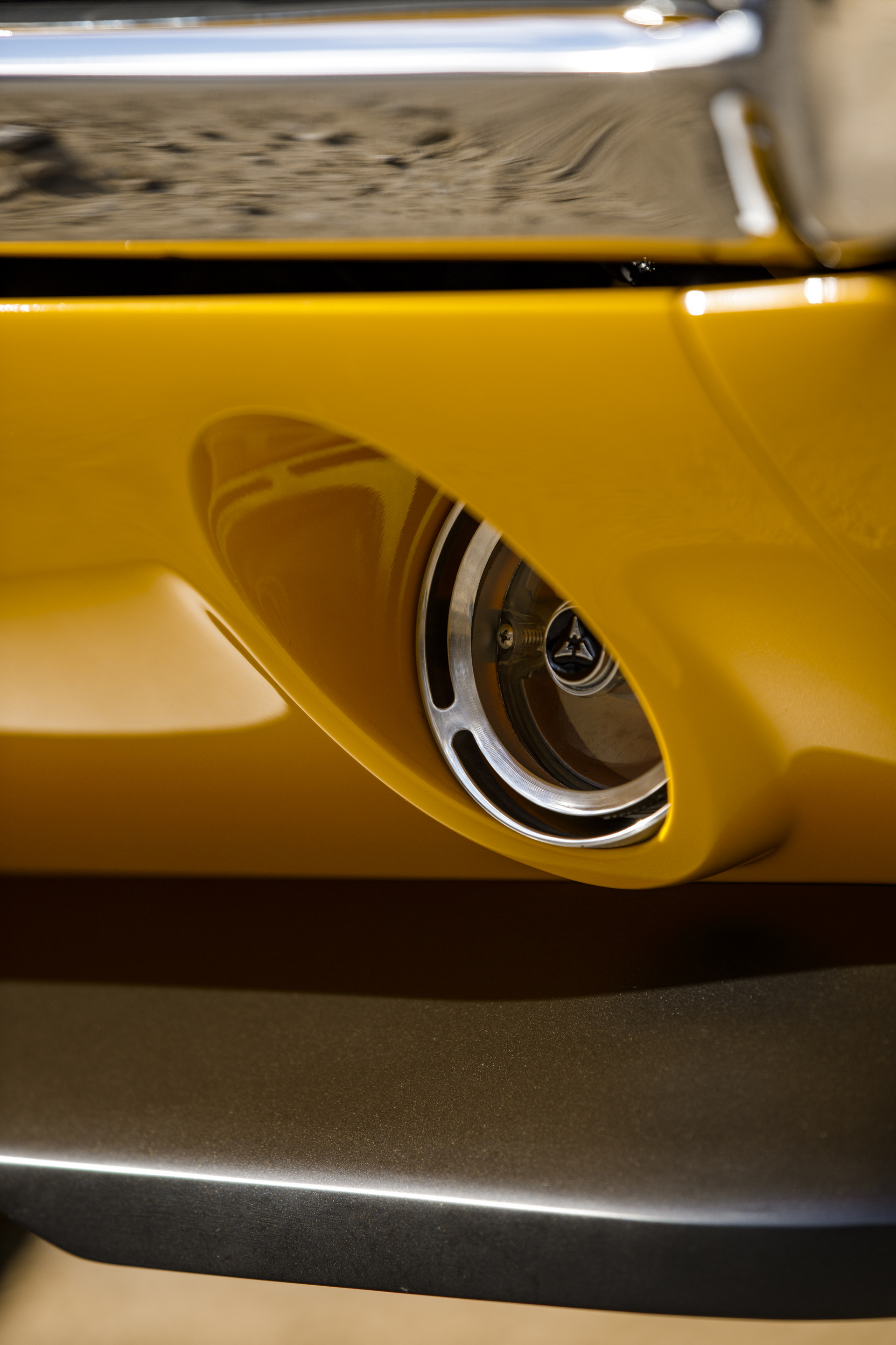 Ringbrothers’ Restomod 1969 Dodge Charger CAPTIV Is One Helluva Cat