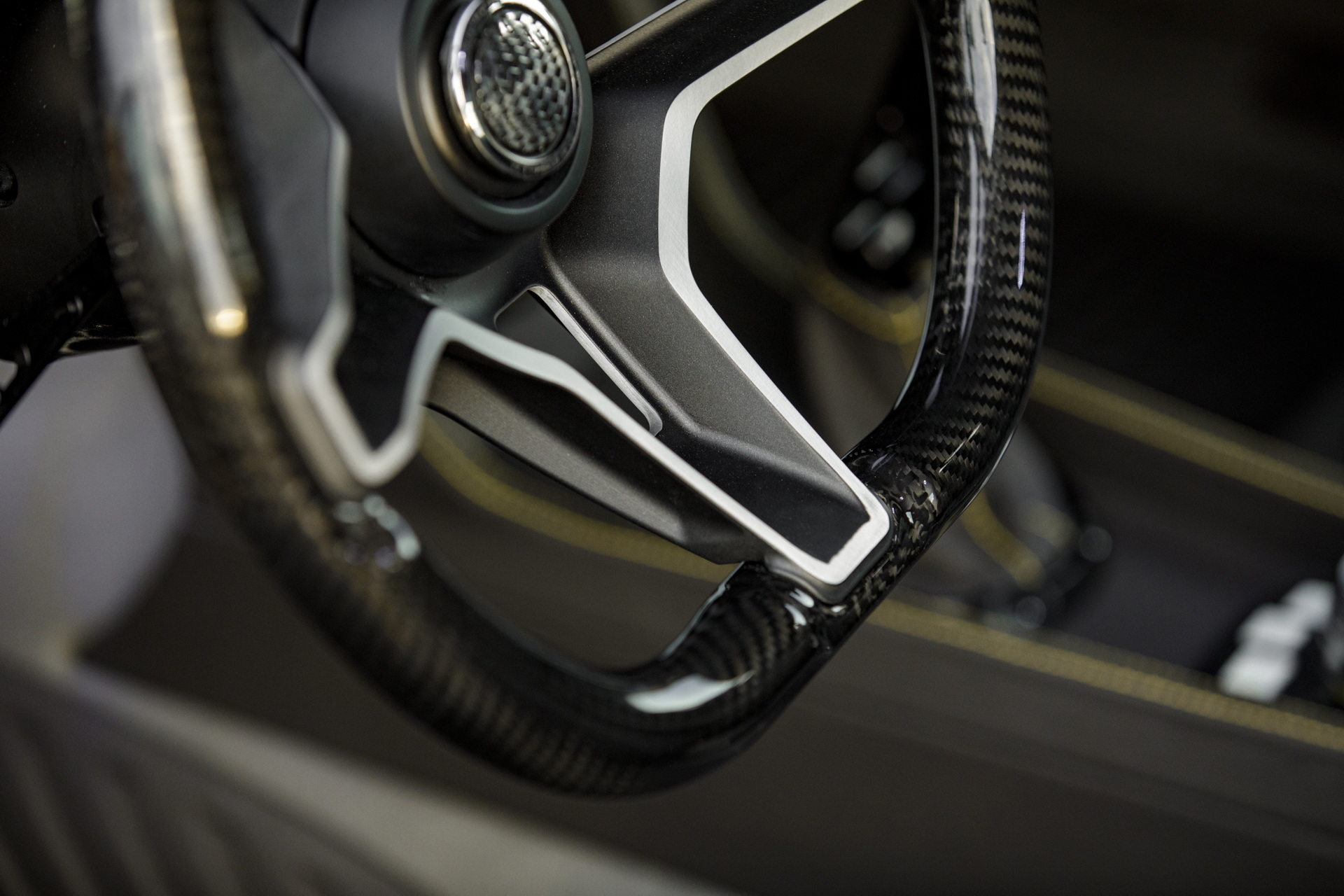 Ringbrothers’ Restomod 1969 Dodge Charger CAPTIV Is One Helluva Cat