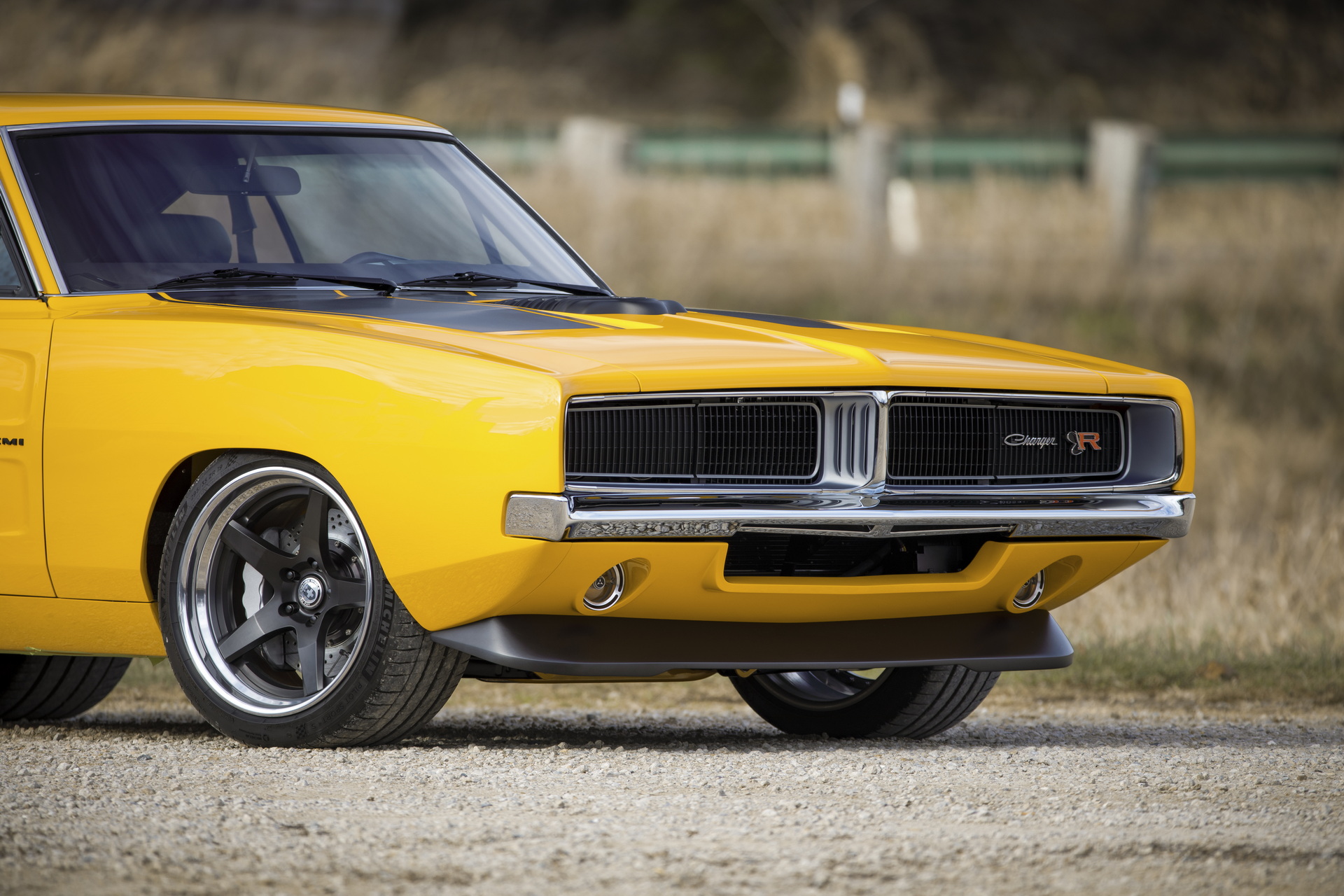 Ringbrothers’ Restomod 1969 Dodge Charger CAPTIV Is One Helluva Cat