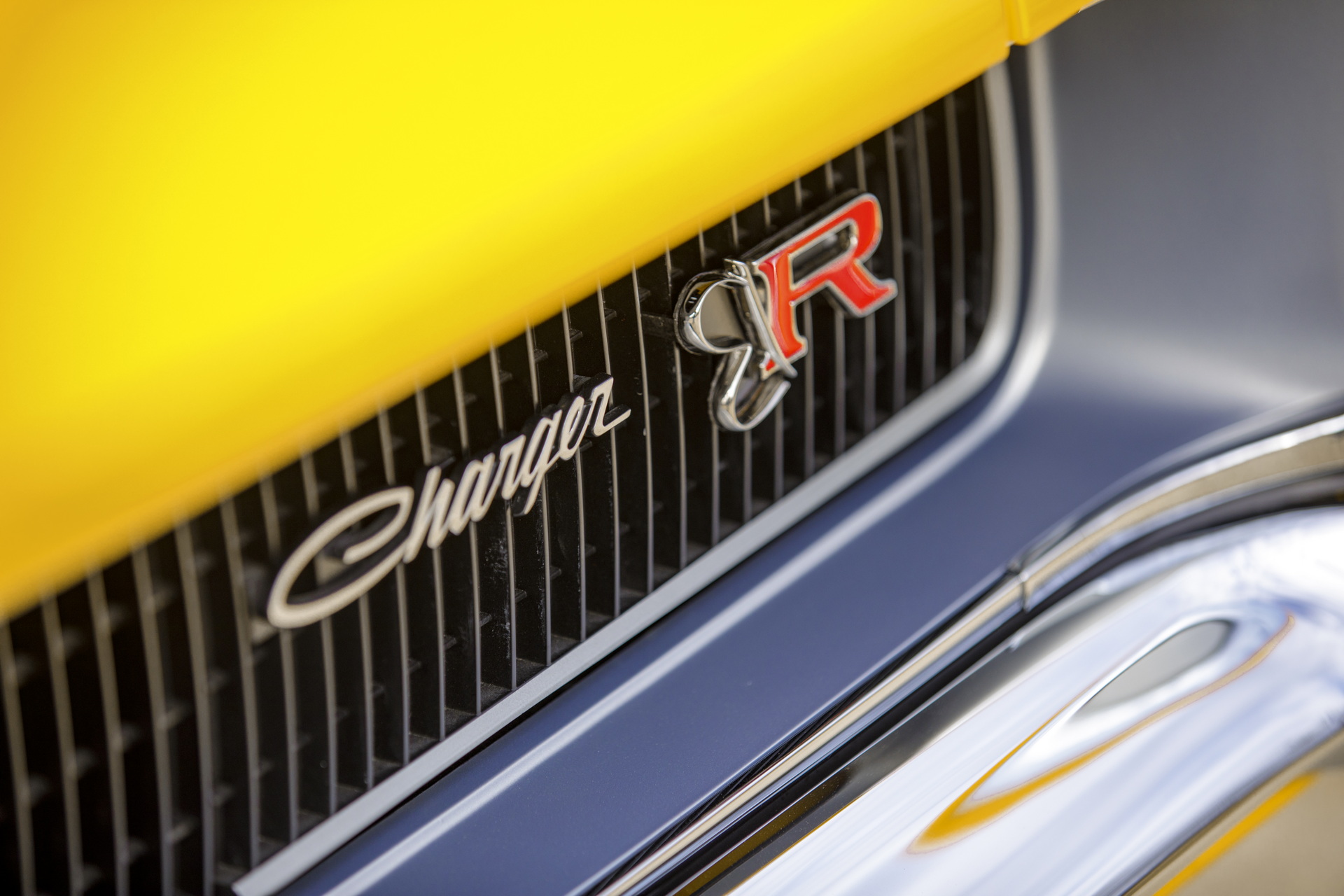 Ringbrothers’ Restomod 1969 Dodge Charger CAPTIV Is One Helluva Cat