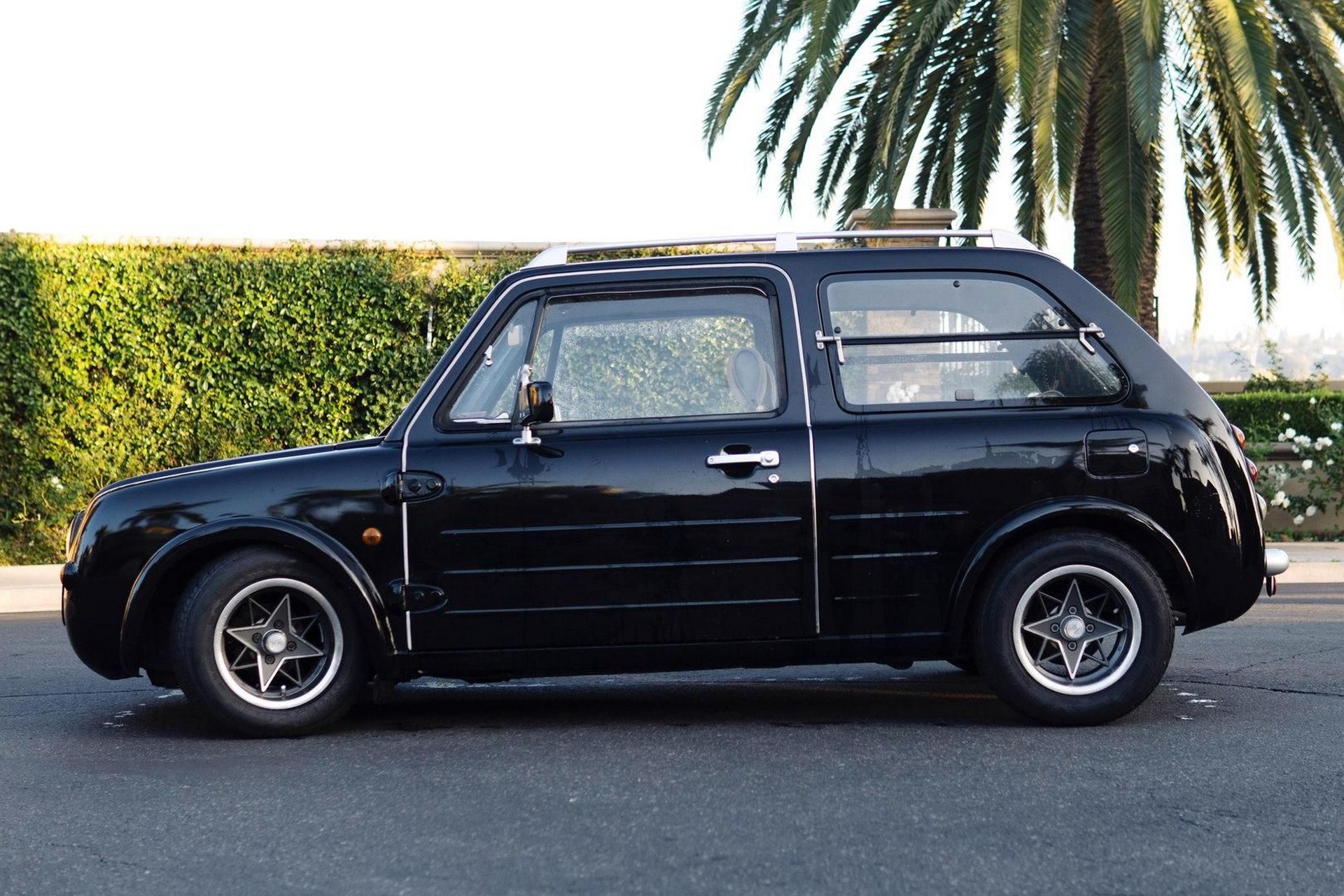 This Modified Nissan Pao Is Simultaneously Aggressive And Adorable