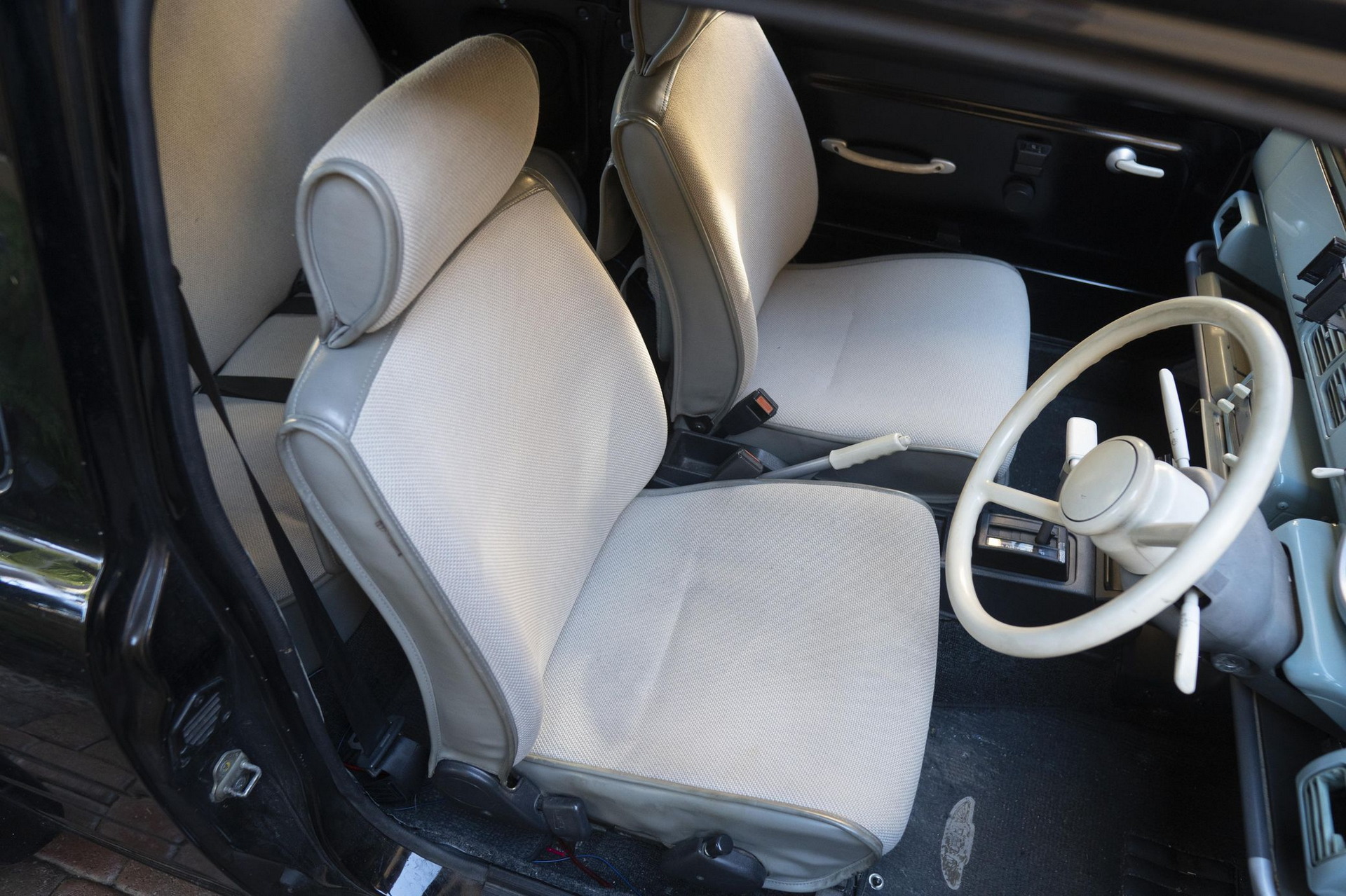 This Modified Nissan Pao Is Simultaneously Aggressive And Adorable