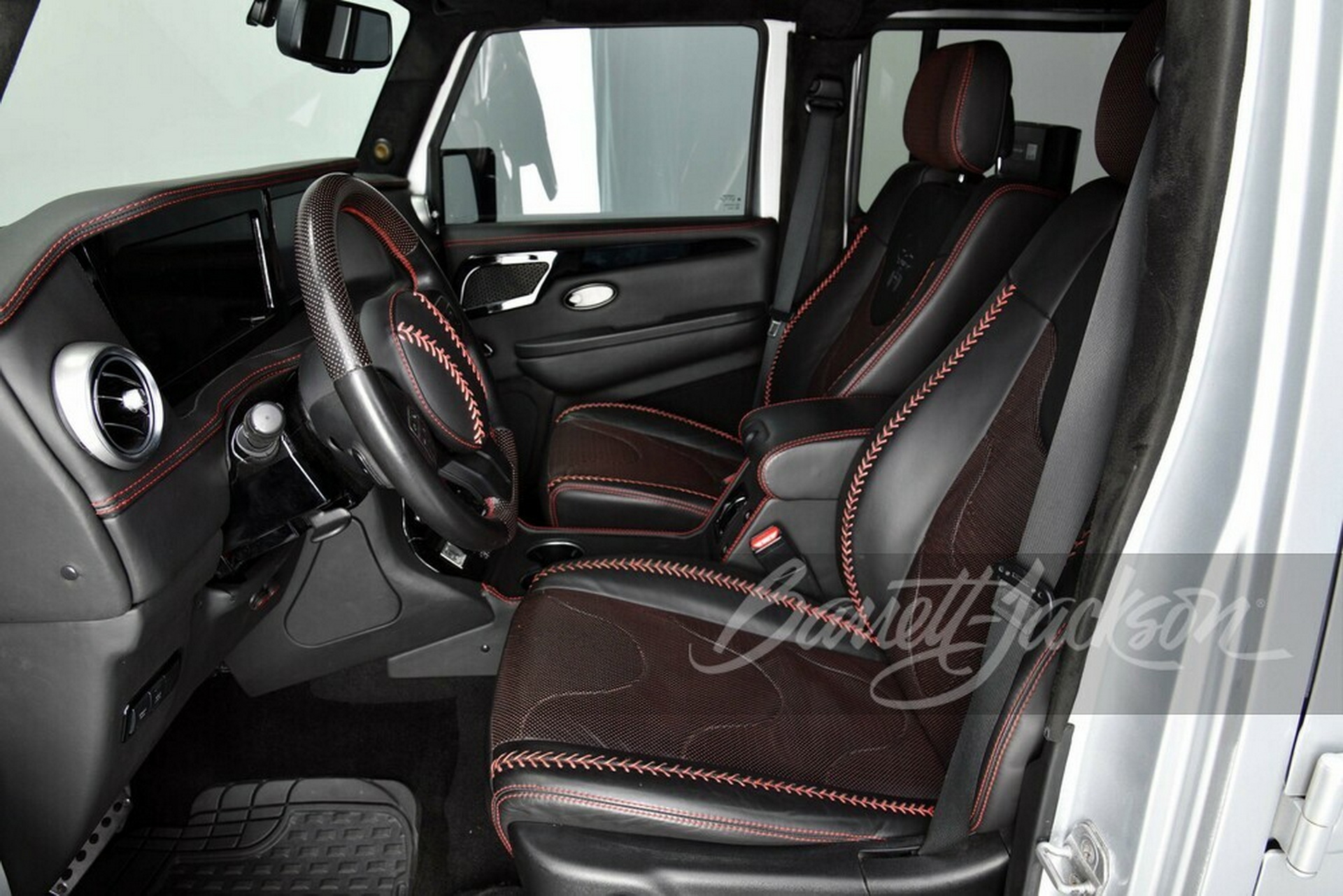 Forget The Gladiator, Buy This Hemi-Powered 2012 Jeep Wrangler 6×6 Pickup Instead