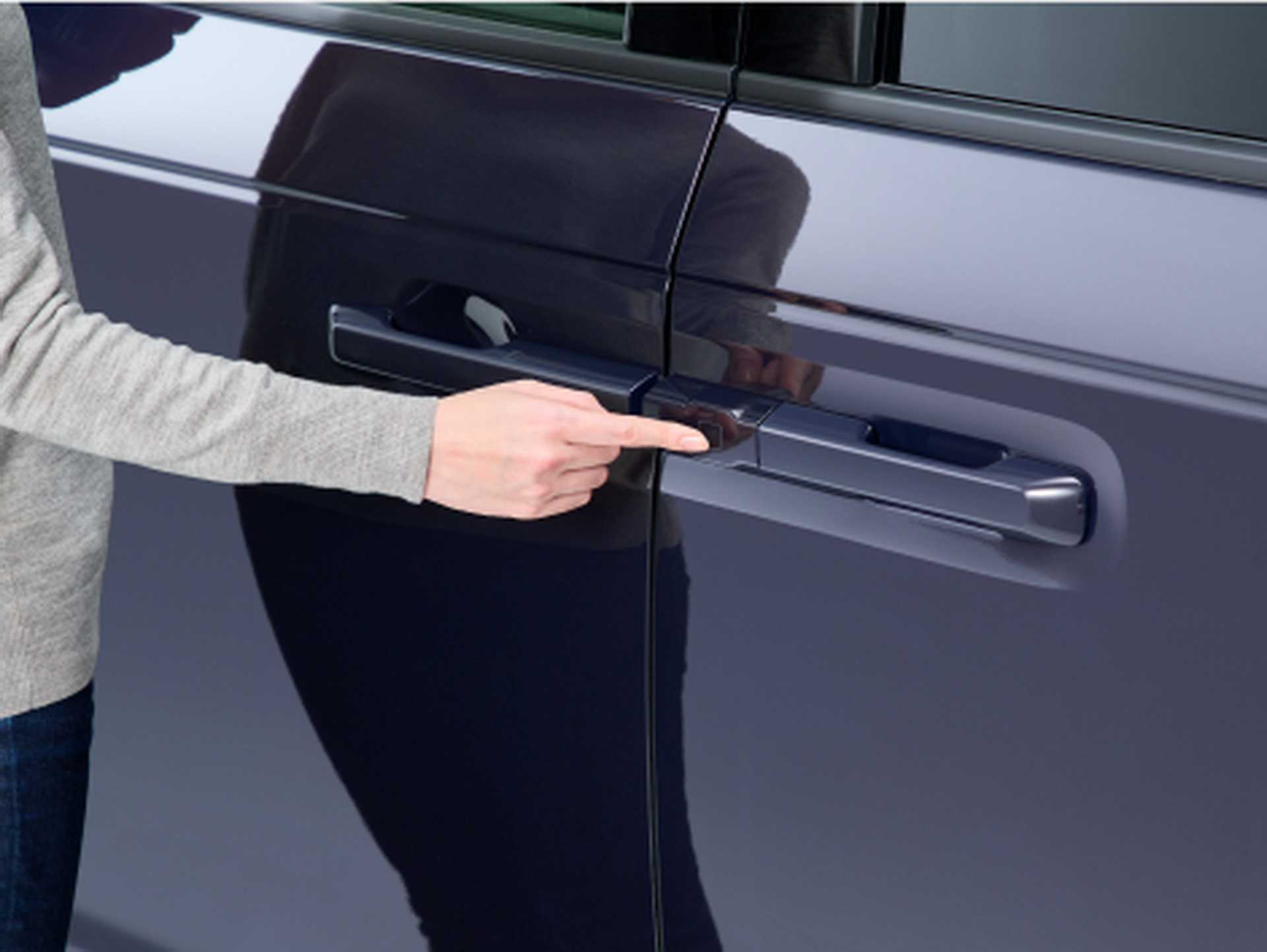 Honda Step WGN e:HEV Minivan Unveiled In Japan With Minimalist Design