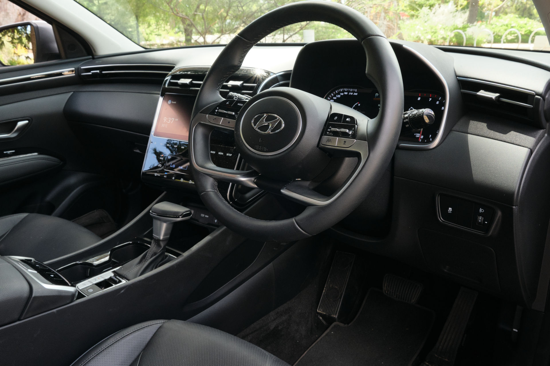 Driven: 2022 Hyundai Tucson Elite Serves As A Good, And Bold-Looking, All-Rounder