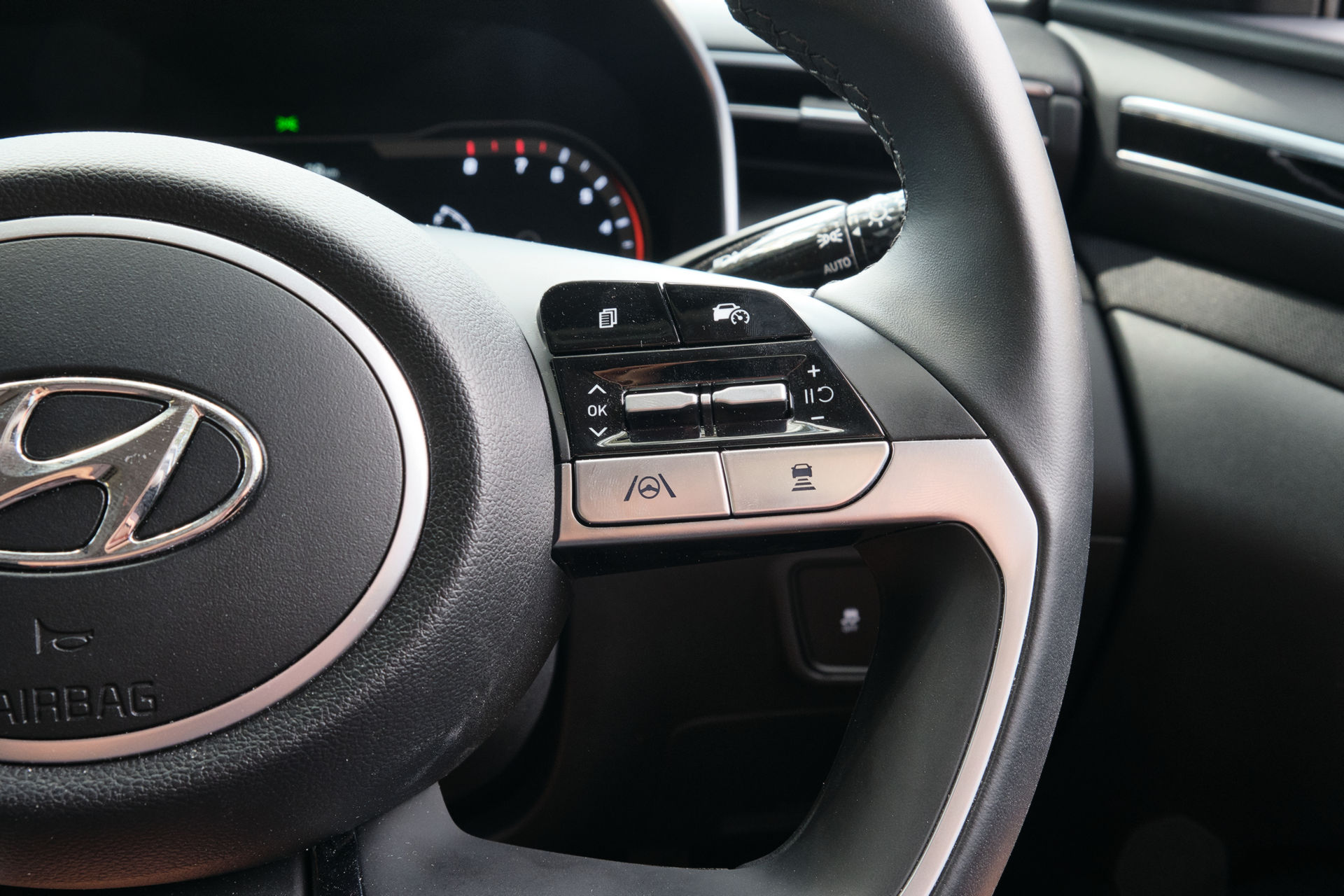 Driven: 2022 Hyundai Tucson Elite Serves As A Good, And Bold-Looking, All-Rounder