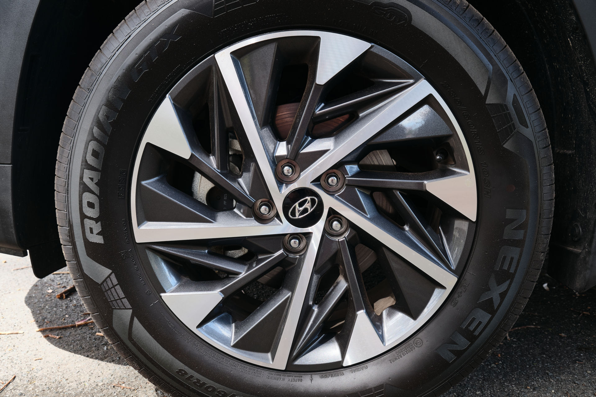 Driven: 2022 Hyundai Tucson Elite Serves As A Good, And Bold-Looking, All-Rounder