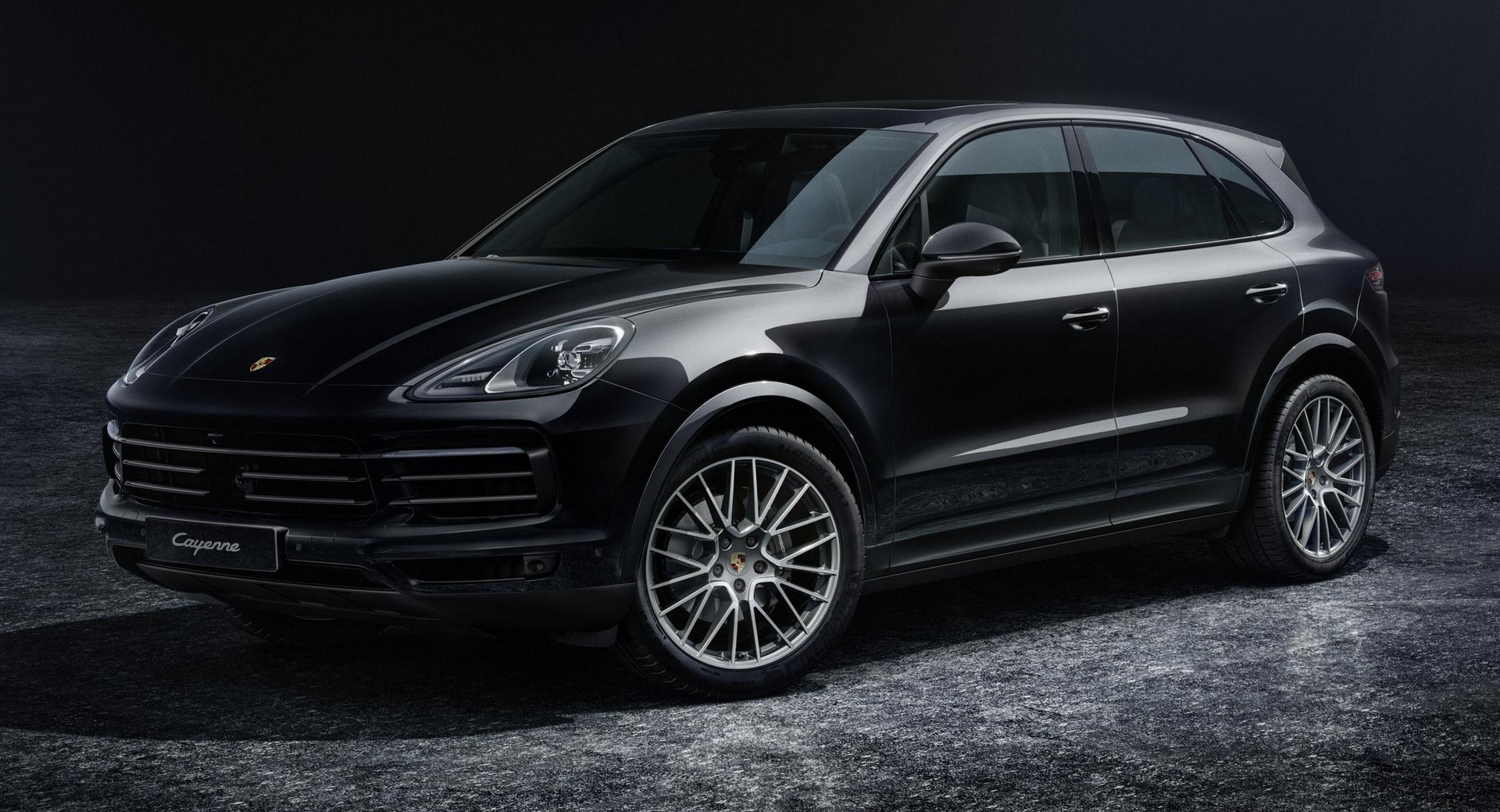 Porsche Expands 2022 Cayenne Range With New Platinum Edition Models
