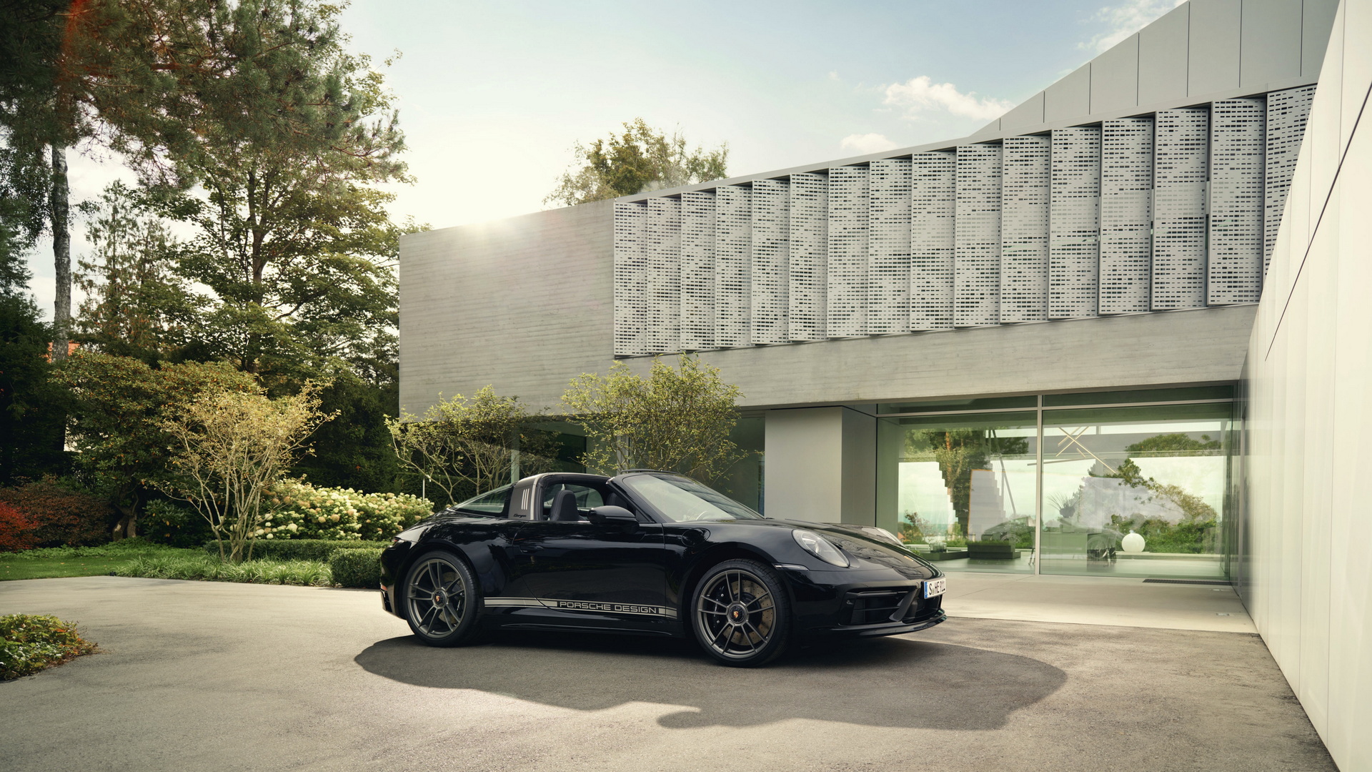 New 911 Targa Limited Edition Celebrates 50th Anniversary Of Porsche Design