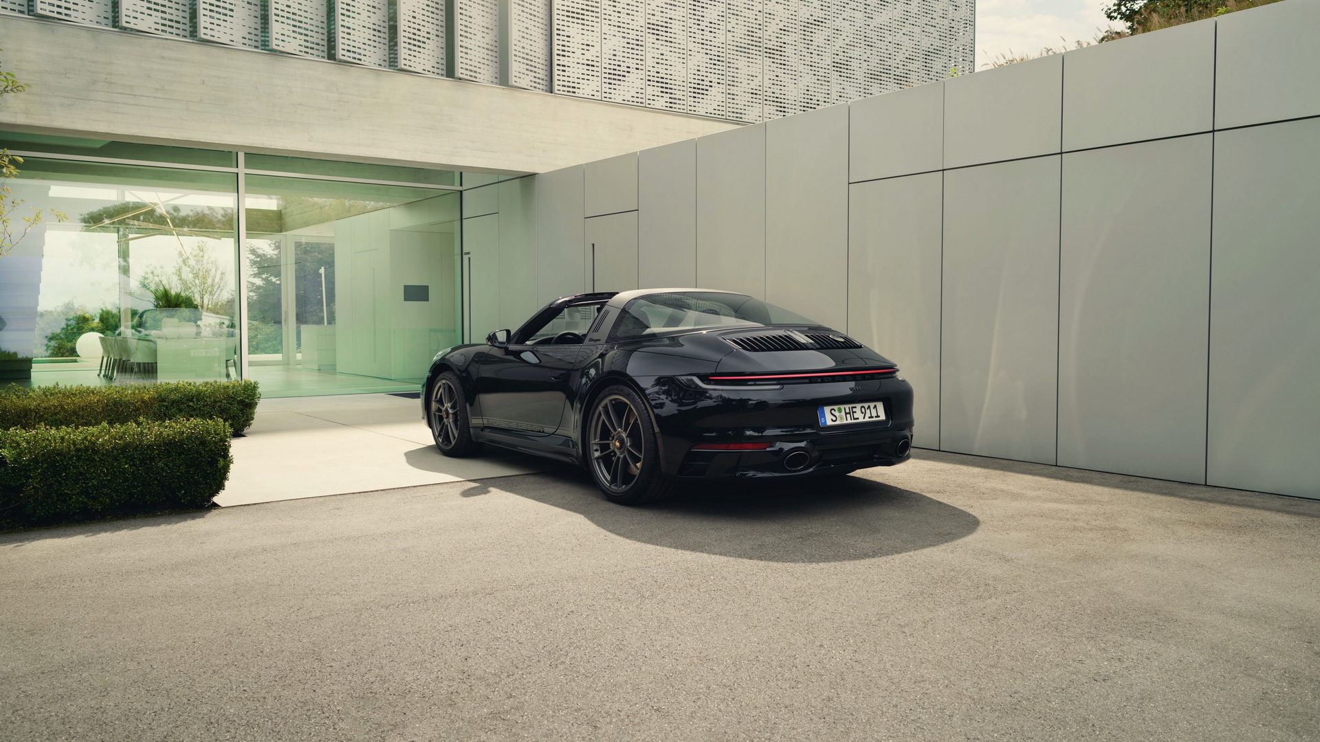New 911 Targa Limited Edition Celebrates 50th Anniversary Of Porsche Design
