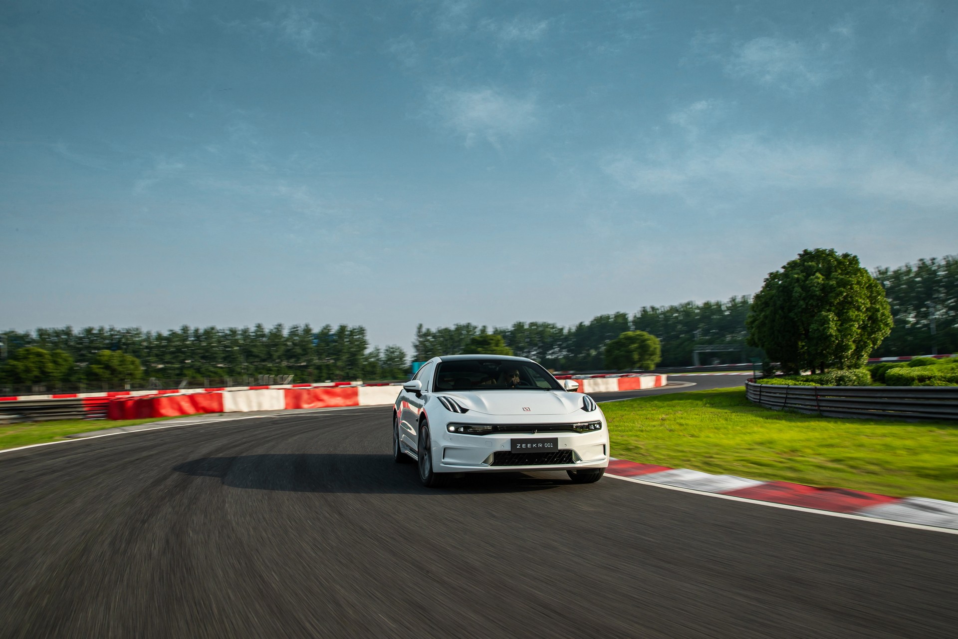 Zeekr Aims To Offer The World’s First Consumer Vehicle With Level 4 Autonomous Tech