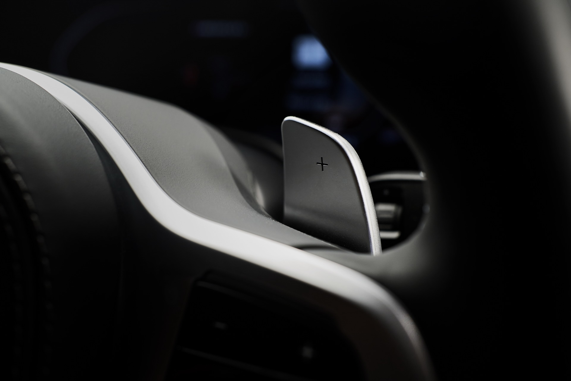 2023 BMW M8 And 8-Series Facelift Light Up With Glowing Grille And New Tech