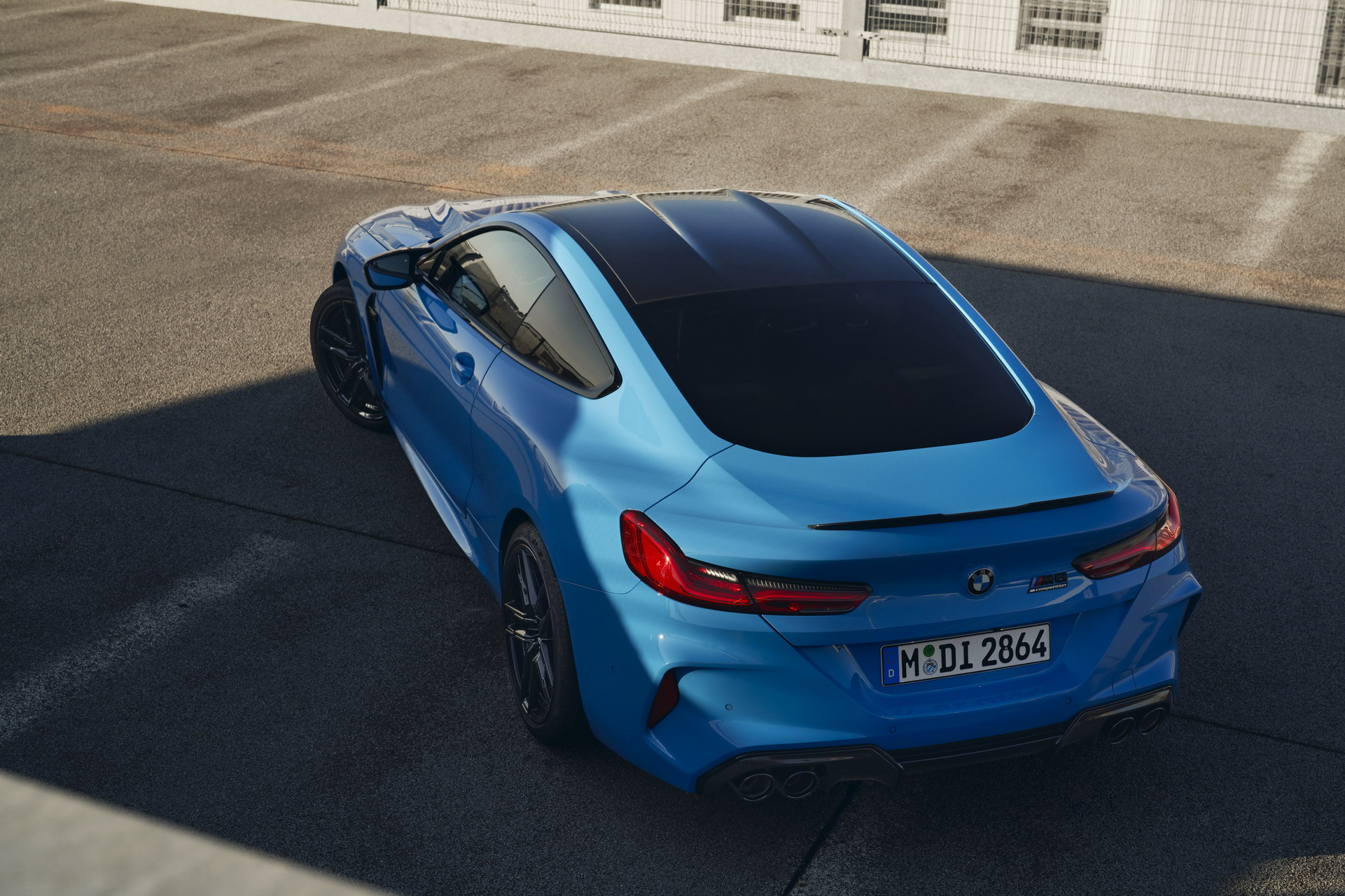 2023 BMW M8 And 8-Series Facelift Light Up With Glowing Grille And New Tech