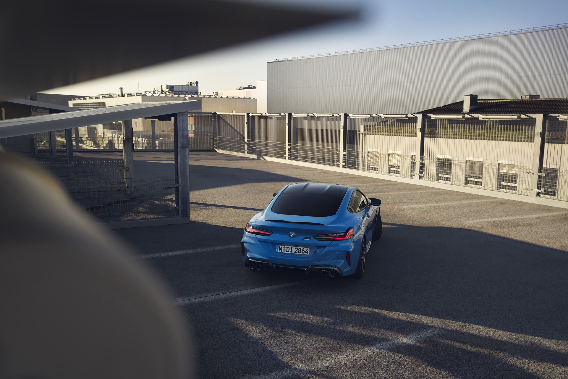 2023 BMW M8 And 8-Series Facelift Light Up With Glowing Grille And New Tech